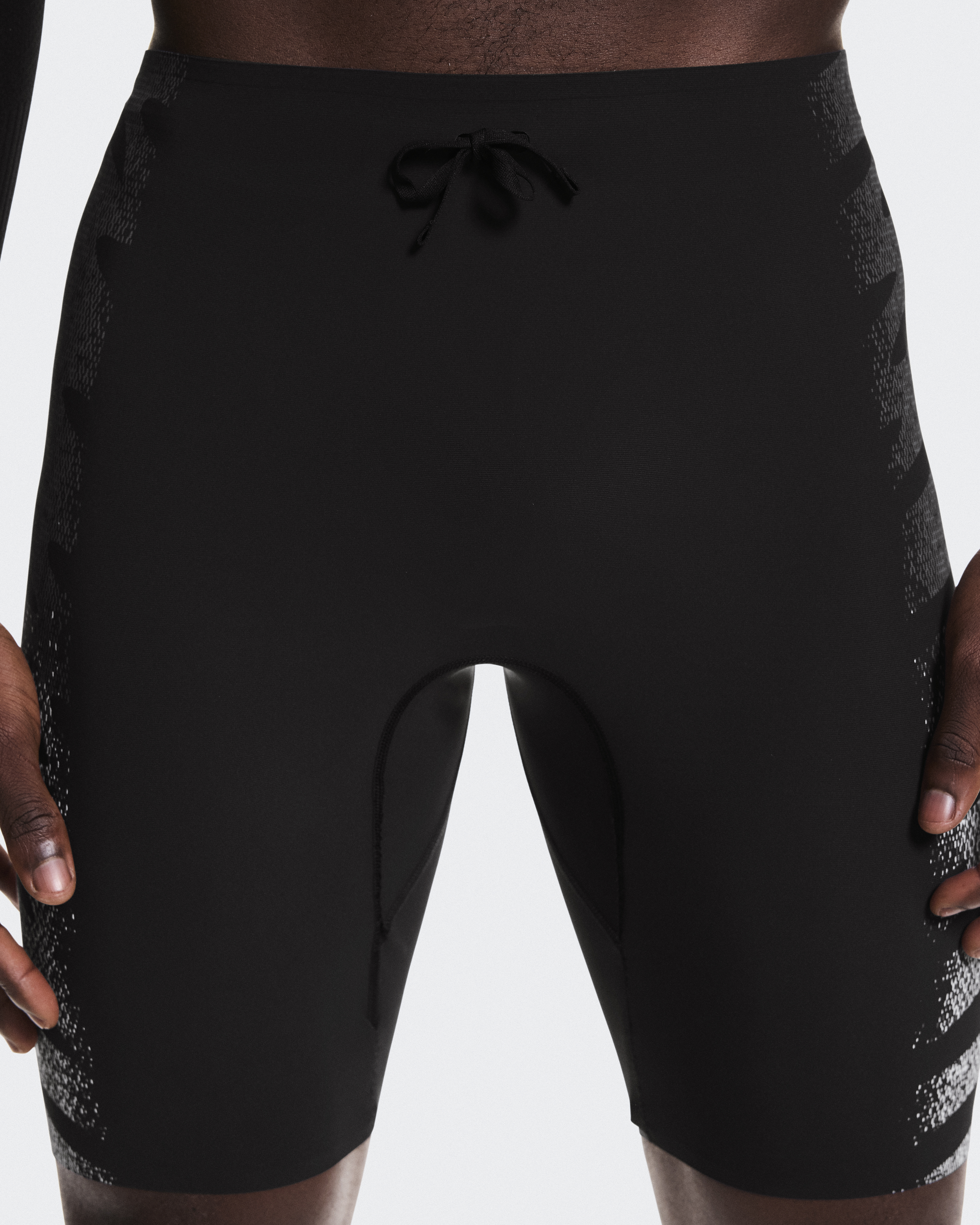 Men's Zero Half Tights | Grey & White | On Canada