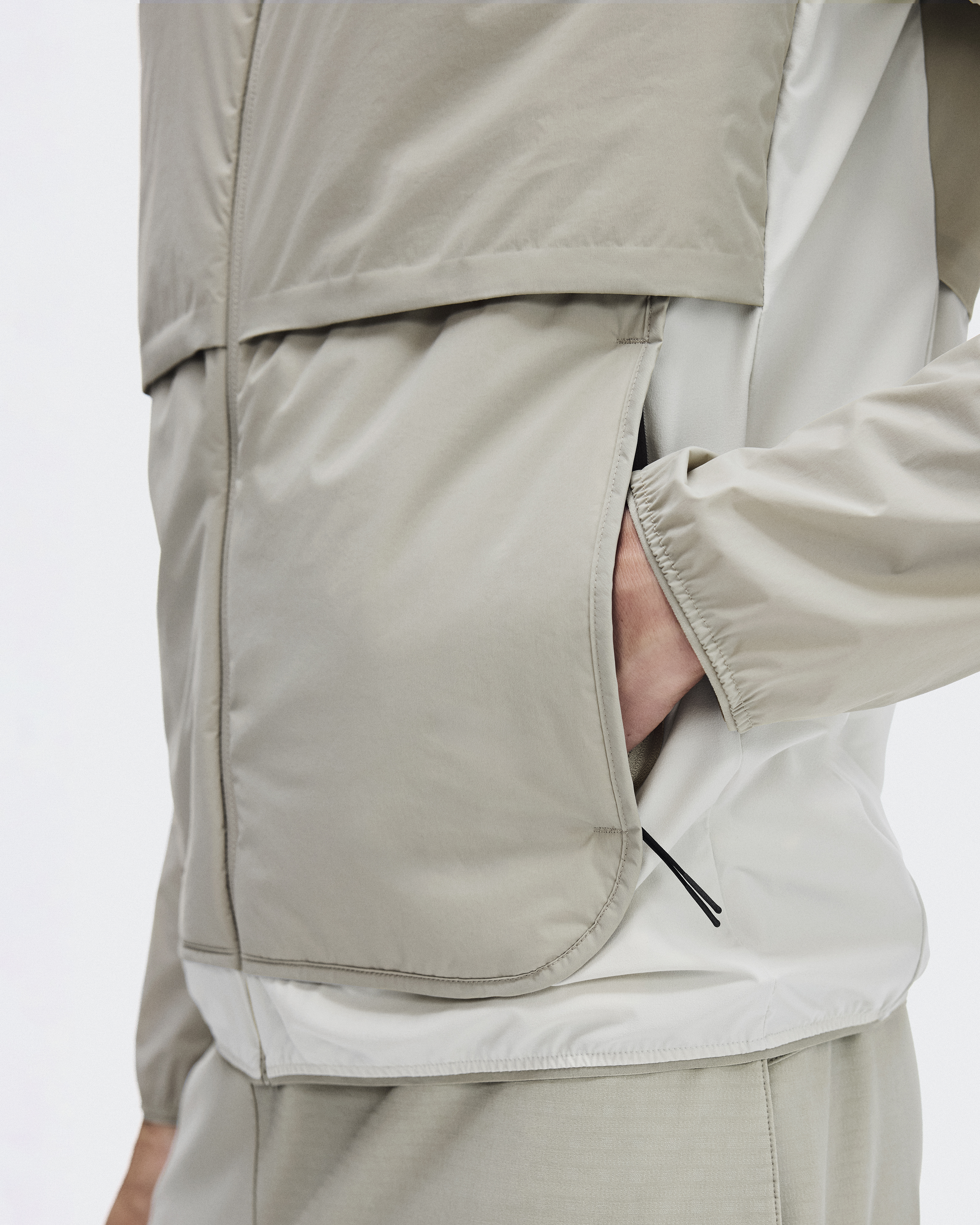 Men's Weather Jacket Insulated | On United States