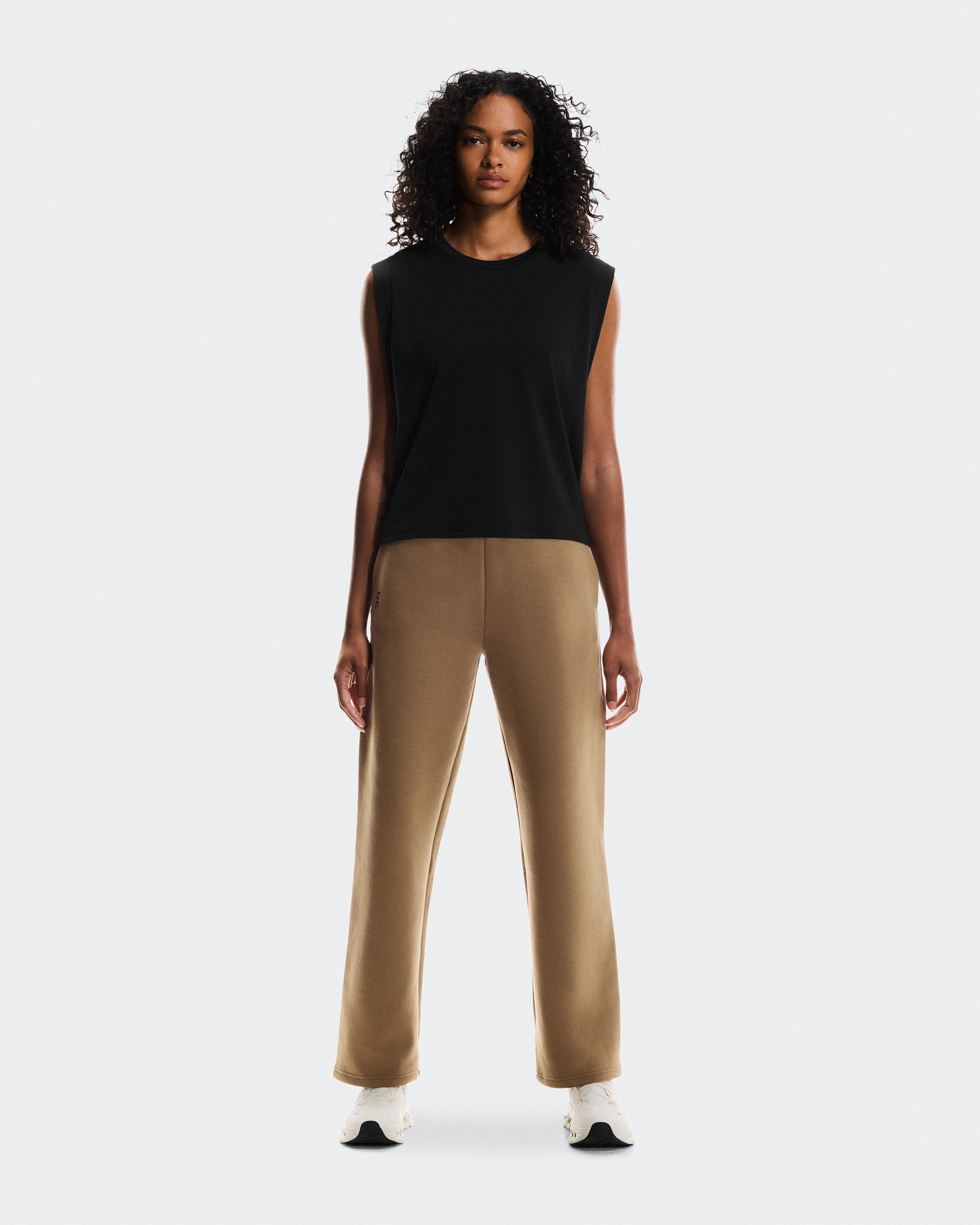 On Focus Tech Sweatpants Nutmeg Women Pants