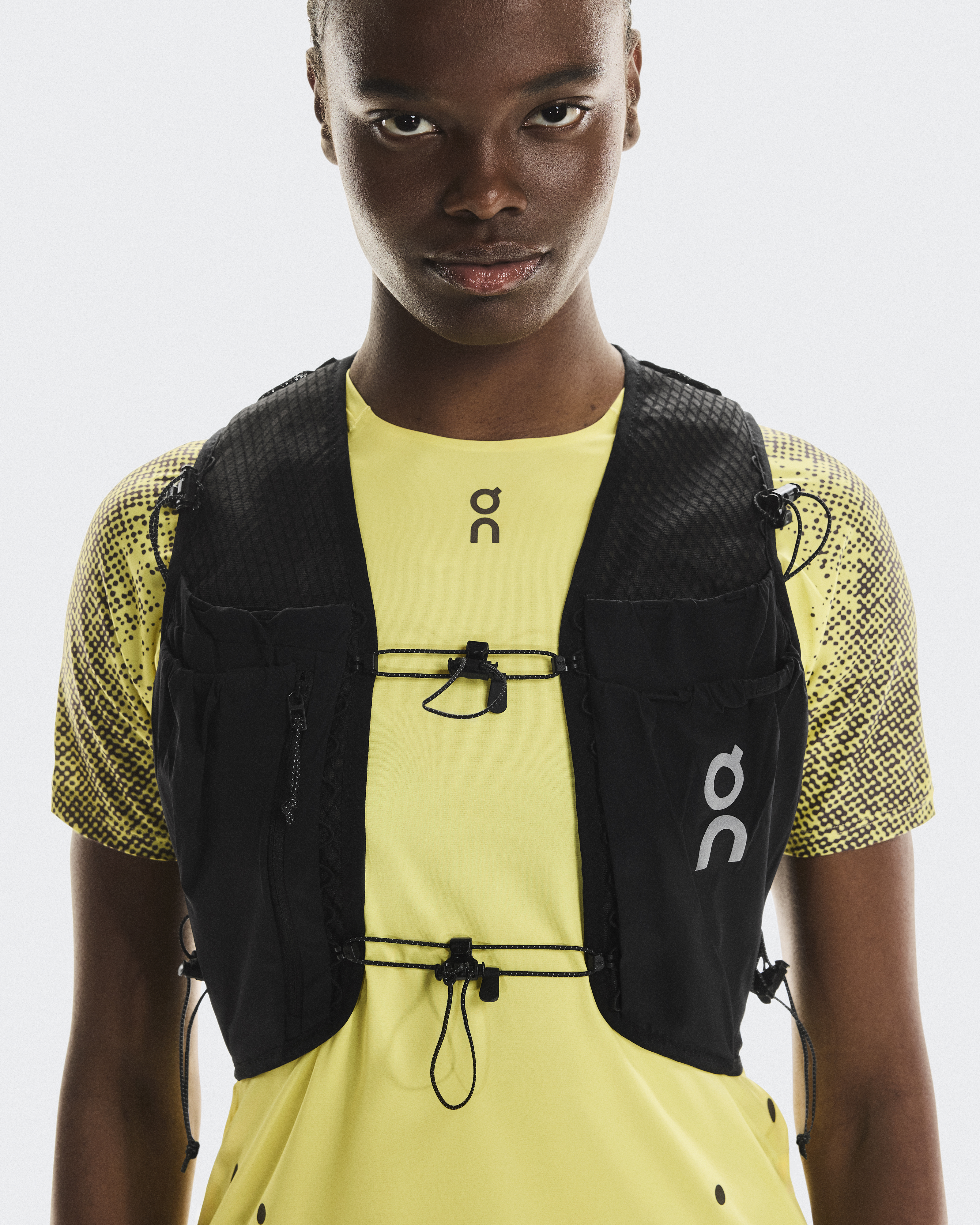 On Ultra Vest Pro in Black, Size: XS, Polyester/Polyamide