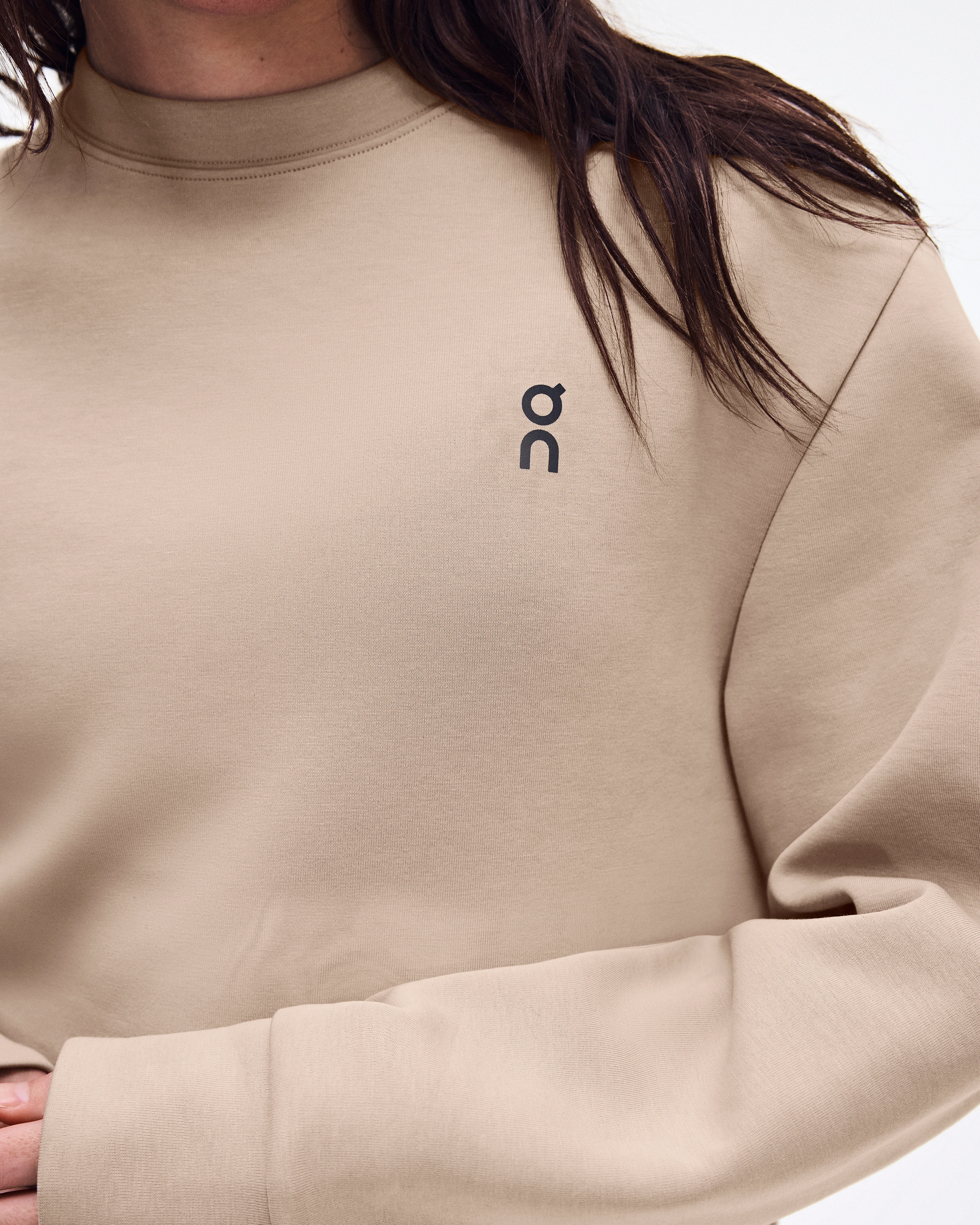 On Focus Tech Crew Desert Women Hoodies and sweatshirts