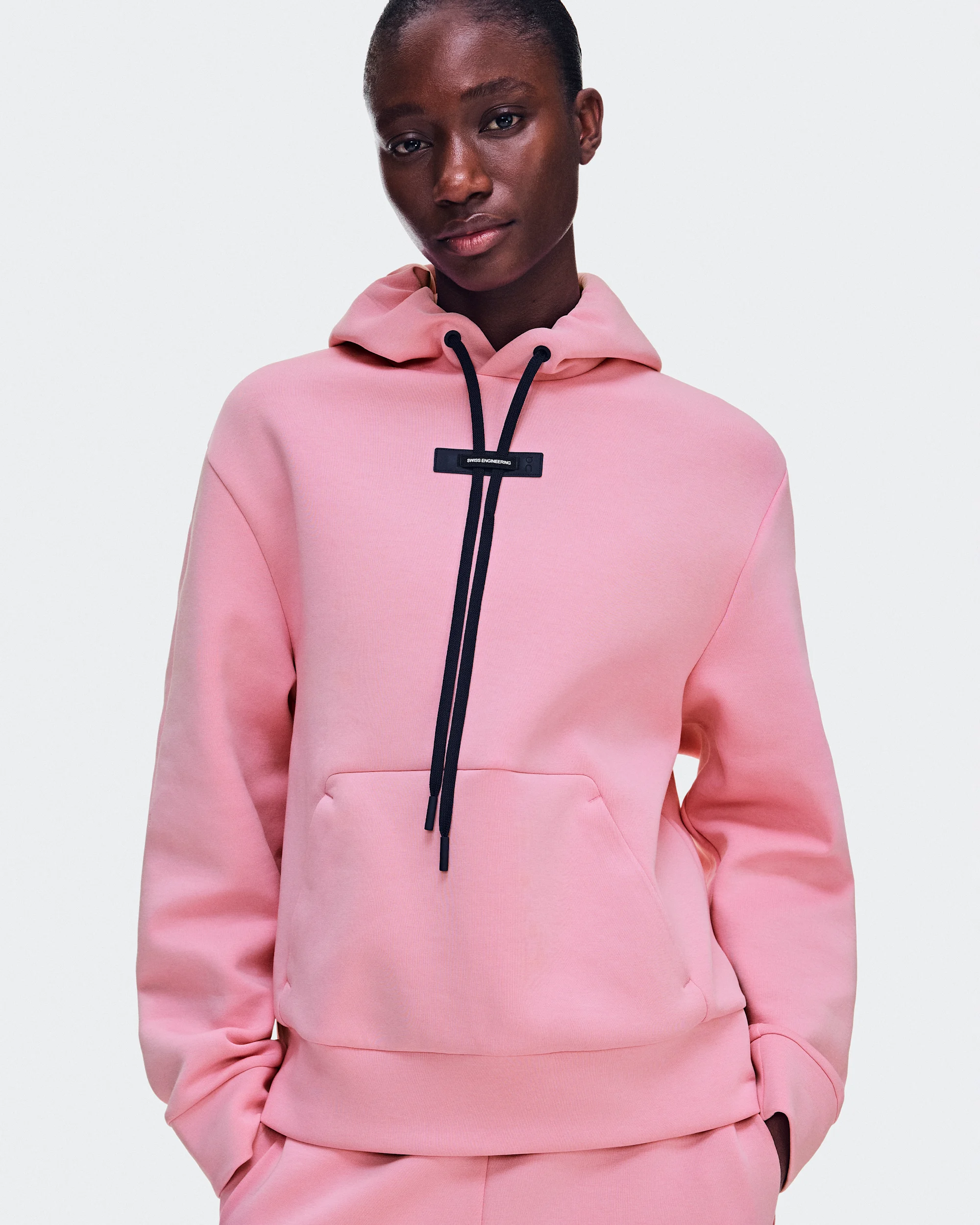 Women's Focus Tech Hoodie Magnolia - thumbnail 2
