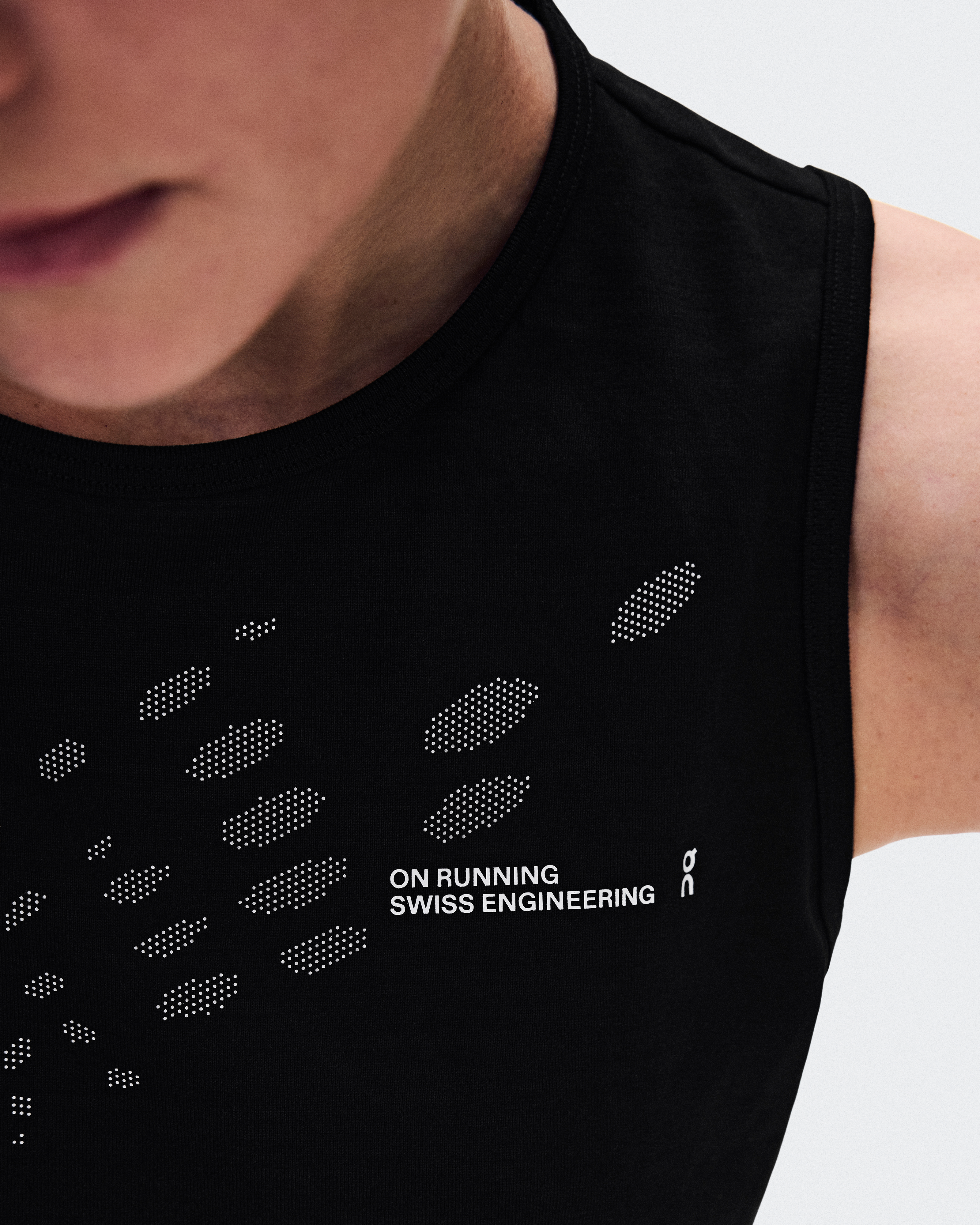 On Run TankWomen / Black / L