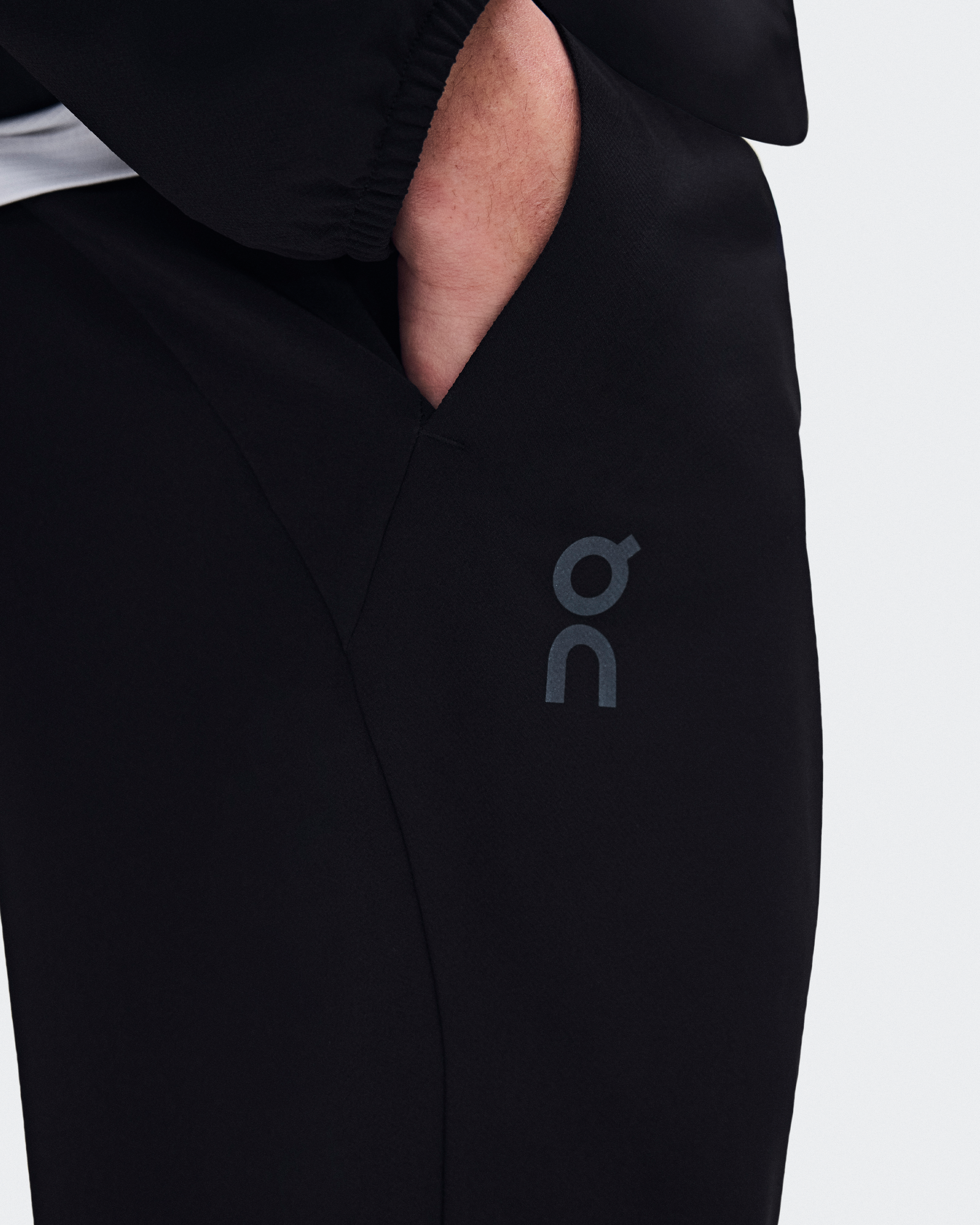 Core Track PantsMen / Black / XL