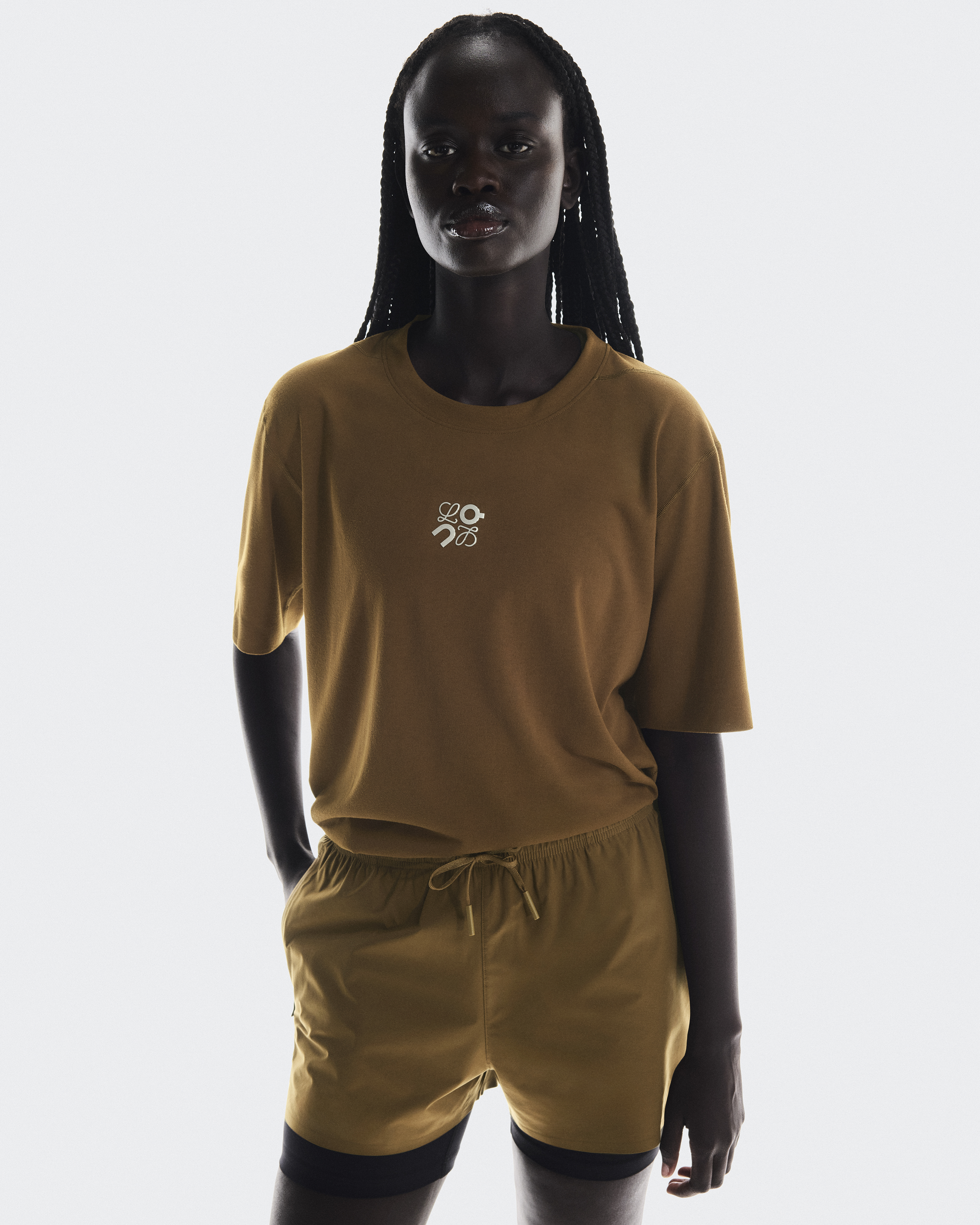Active T-Shirt LOEWE | ブラウン | On 日本