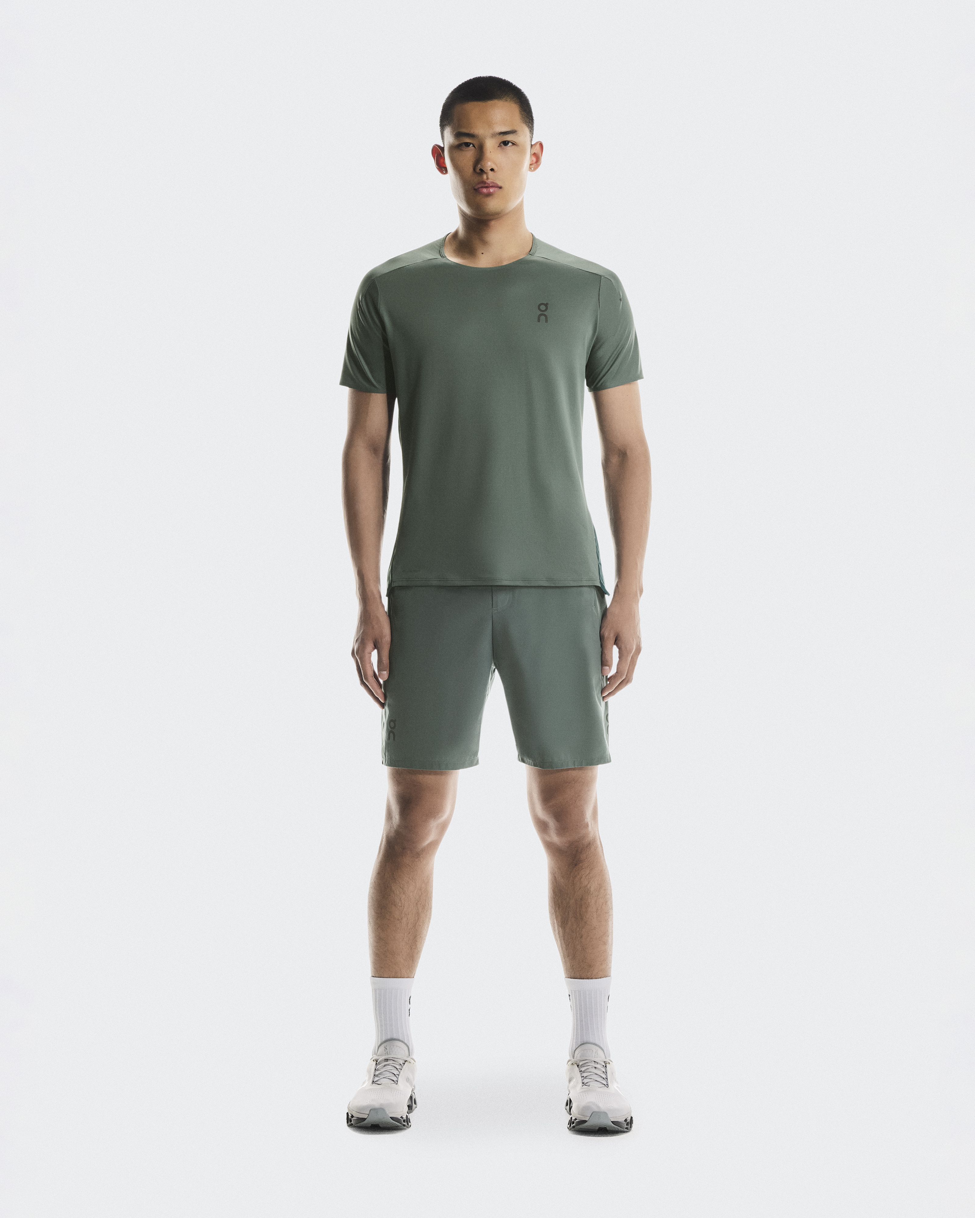 On Men's Performance-T Short-Sleeve Shirt in Olive/Spirulina, Size: Medium, Polyester