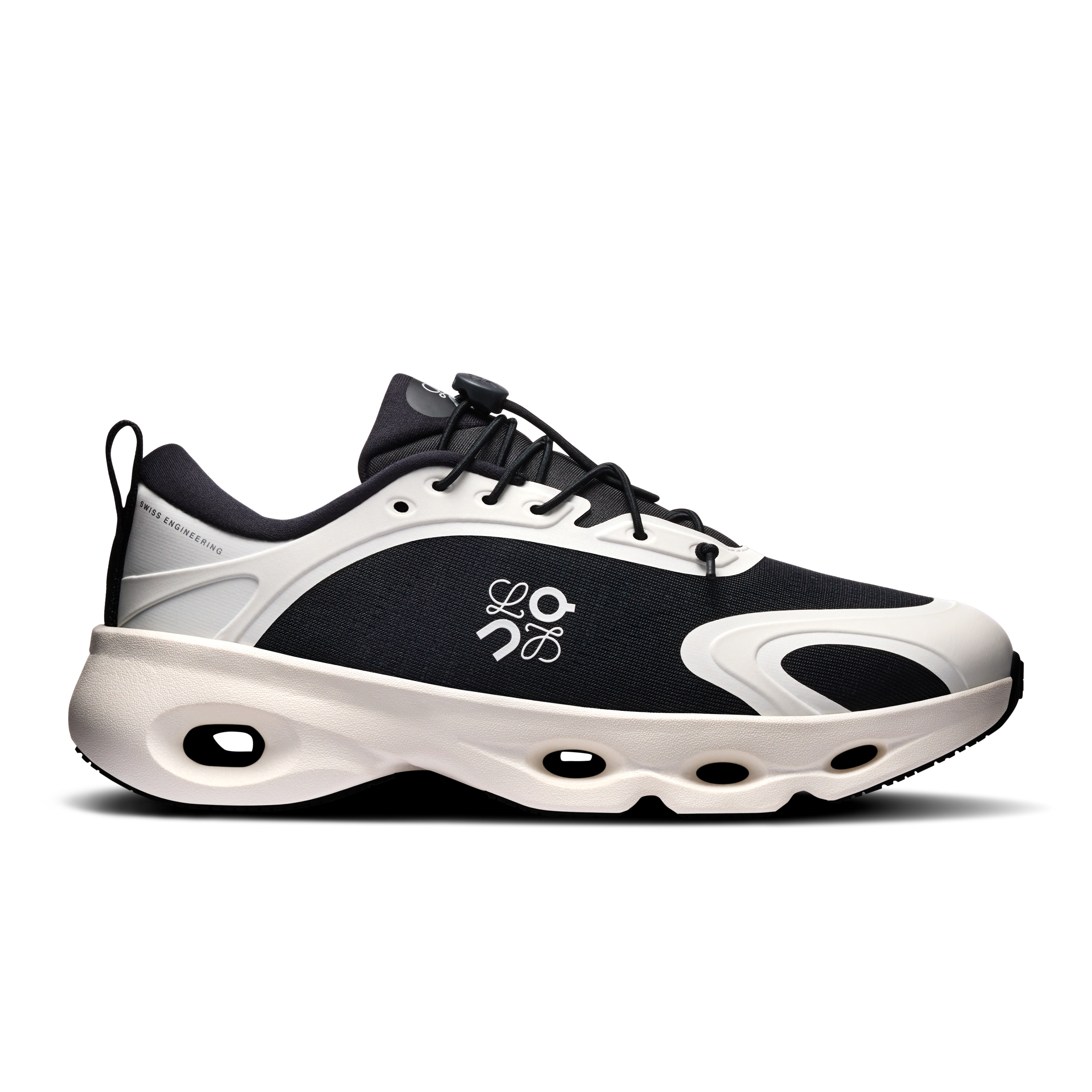 Cloudsolo LOEWE Lifestyle Shoe in Black/Eggshell