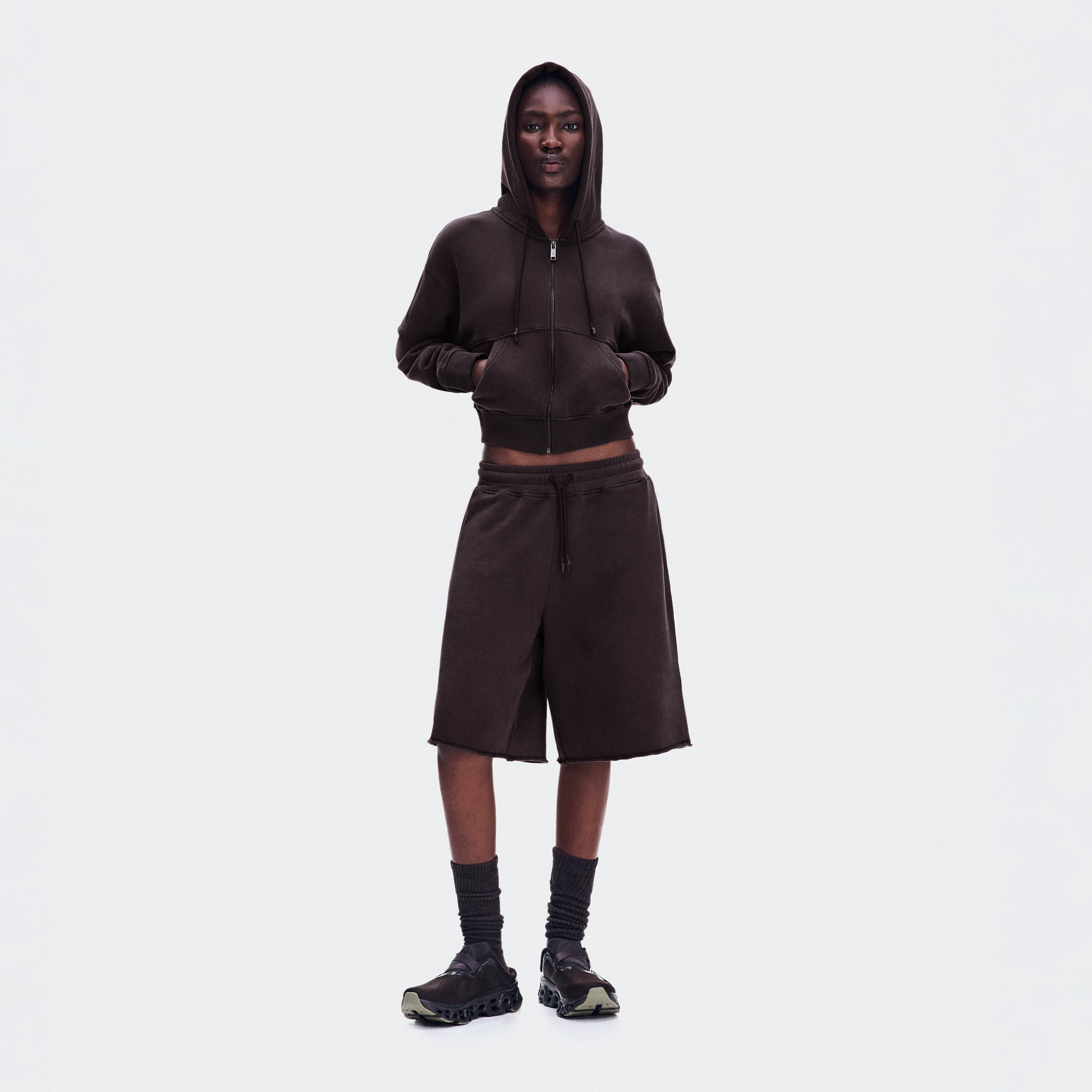 On Club Collective Short FKA Espresso Women – All-day wear Shorts