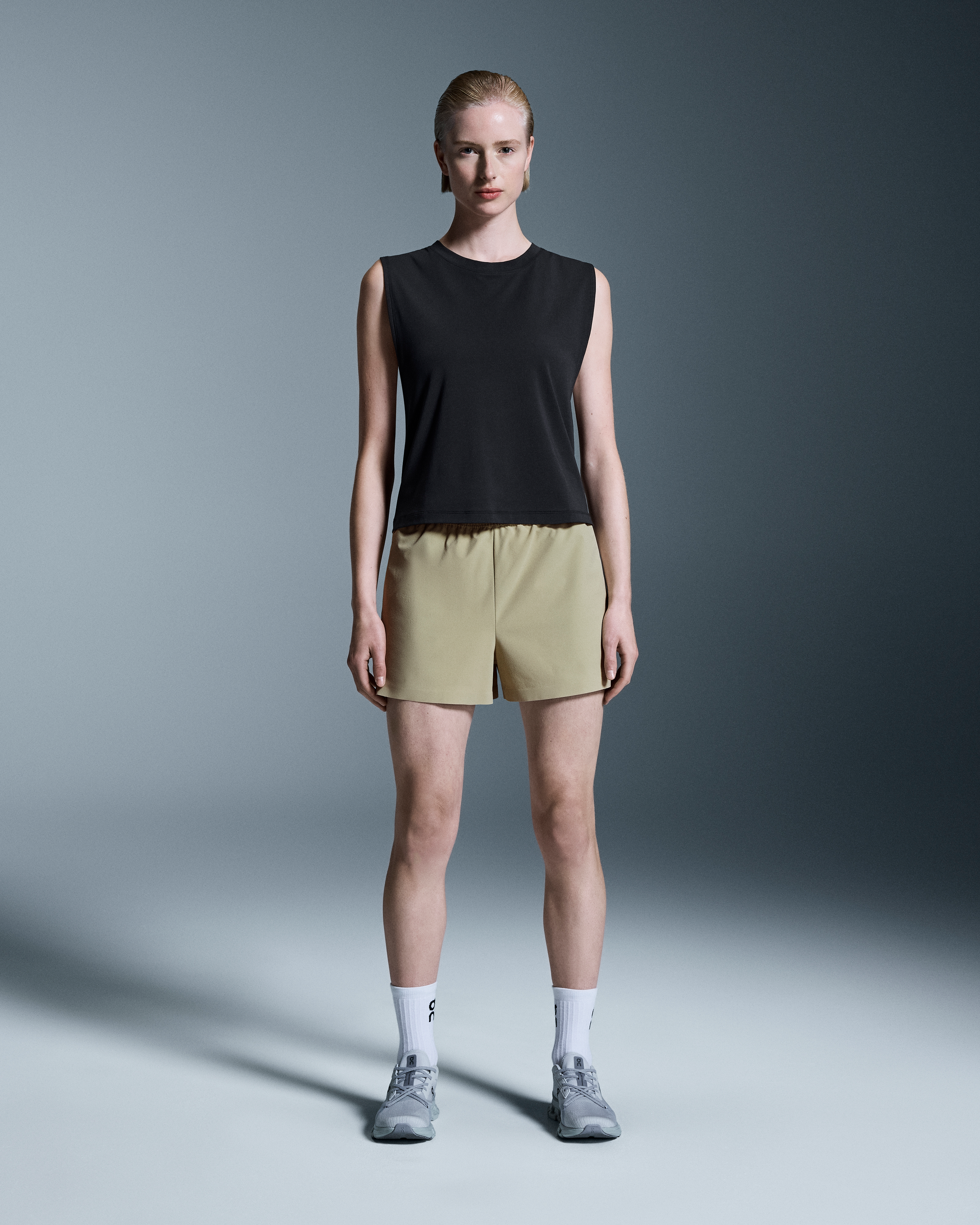 Focus Cropنحيف / Black / M