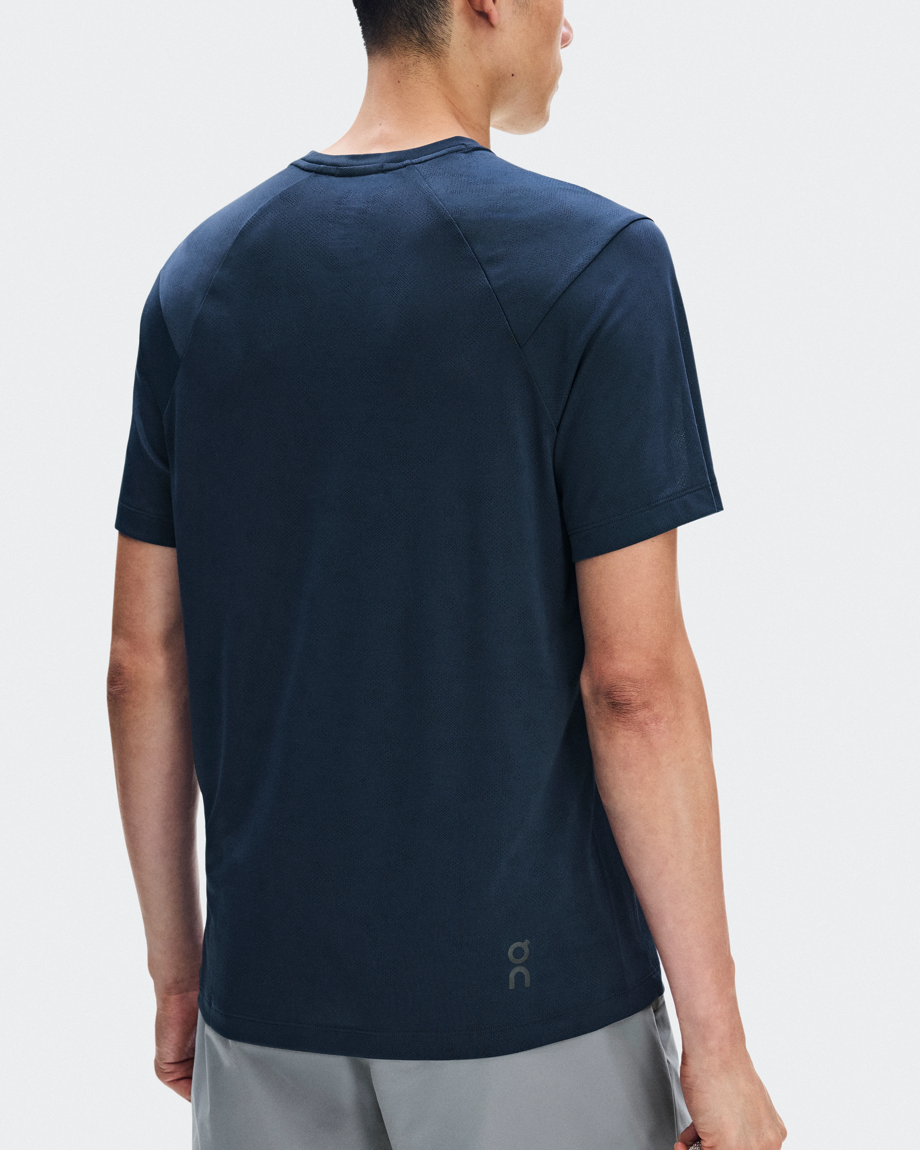 On Core-T Grid Navy Hombre Camisetas