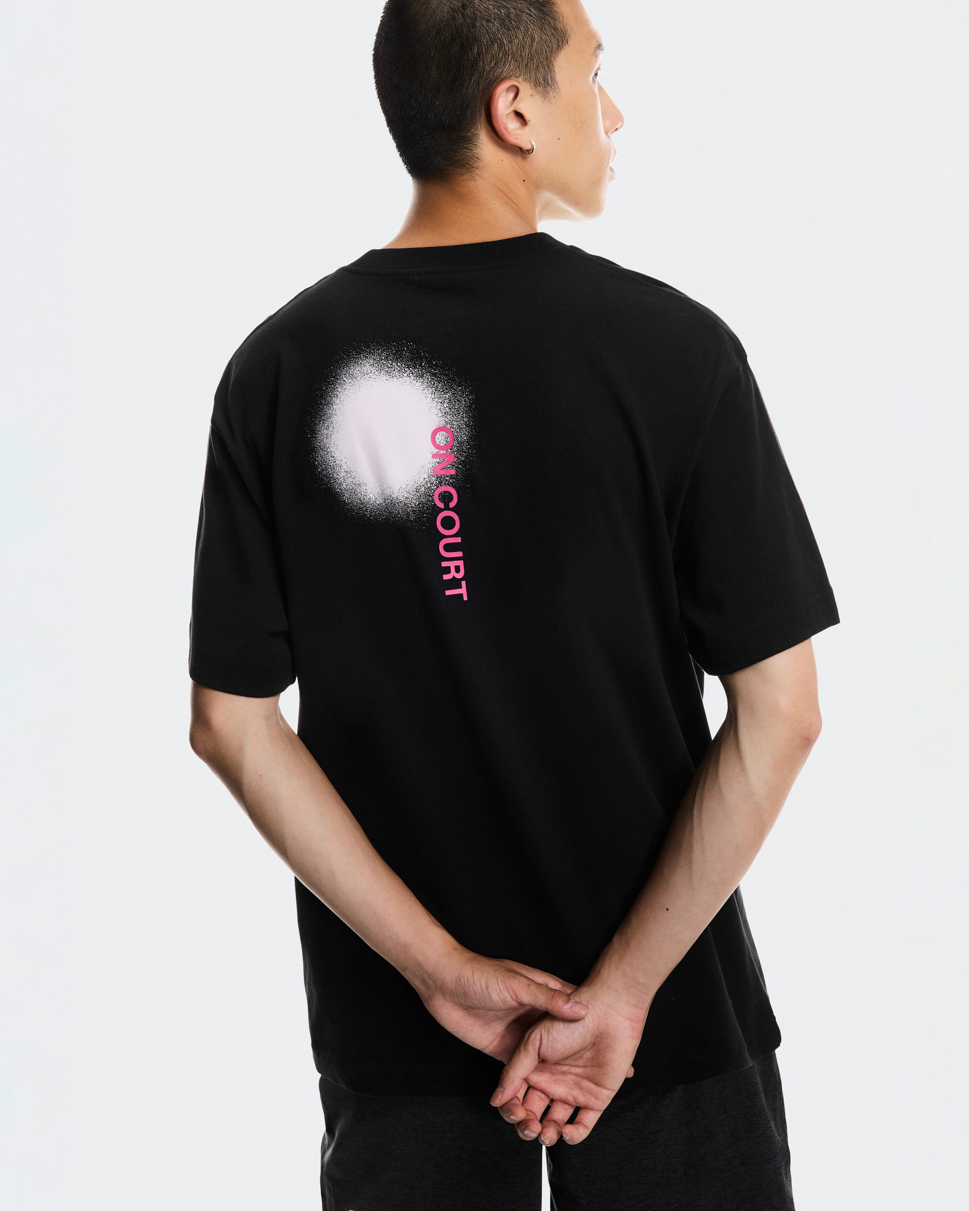 On Club-T Smash Black & Orchid Men Tops and t-shirts