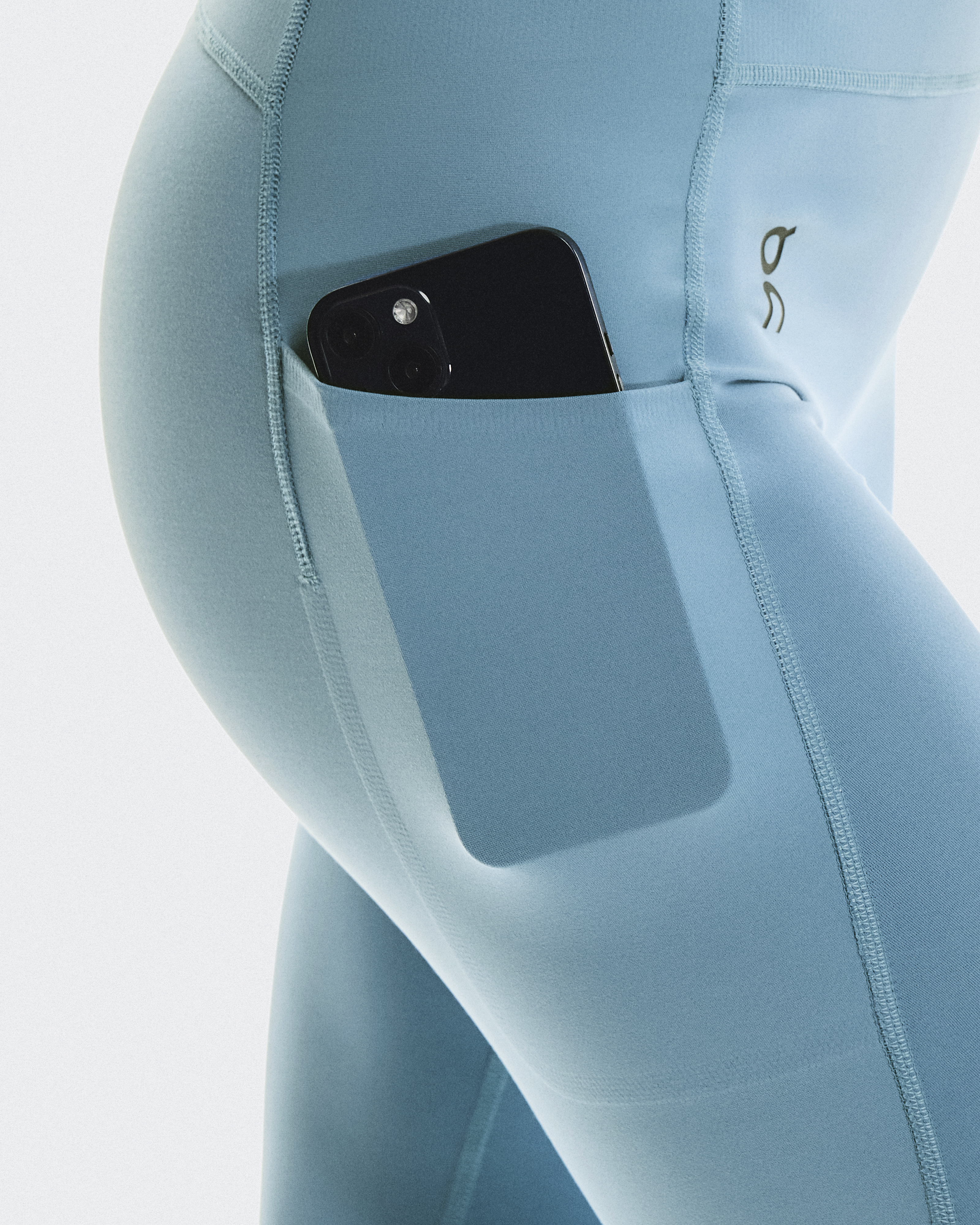 Women's Studio Tights 7/8 | Blue | On Poland