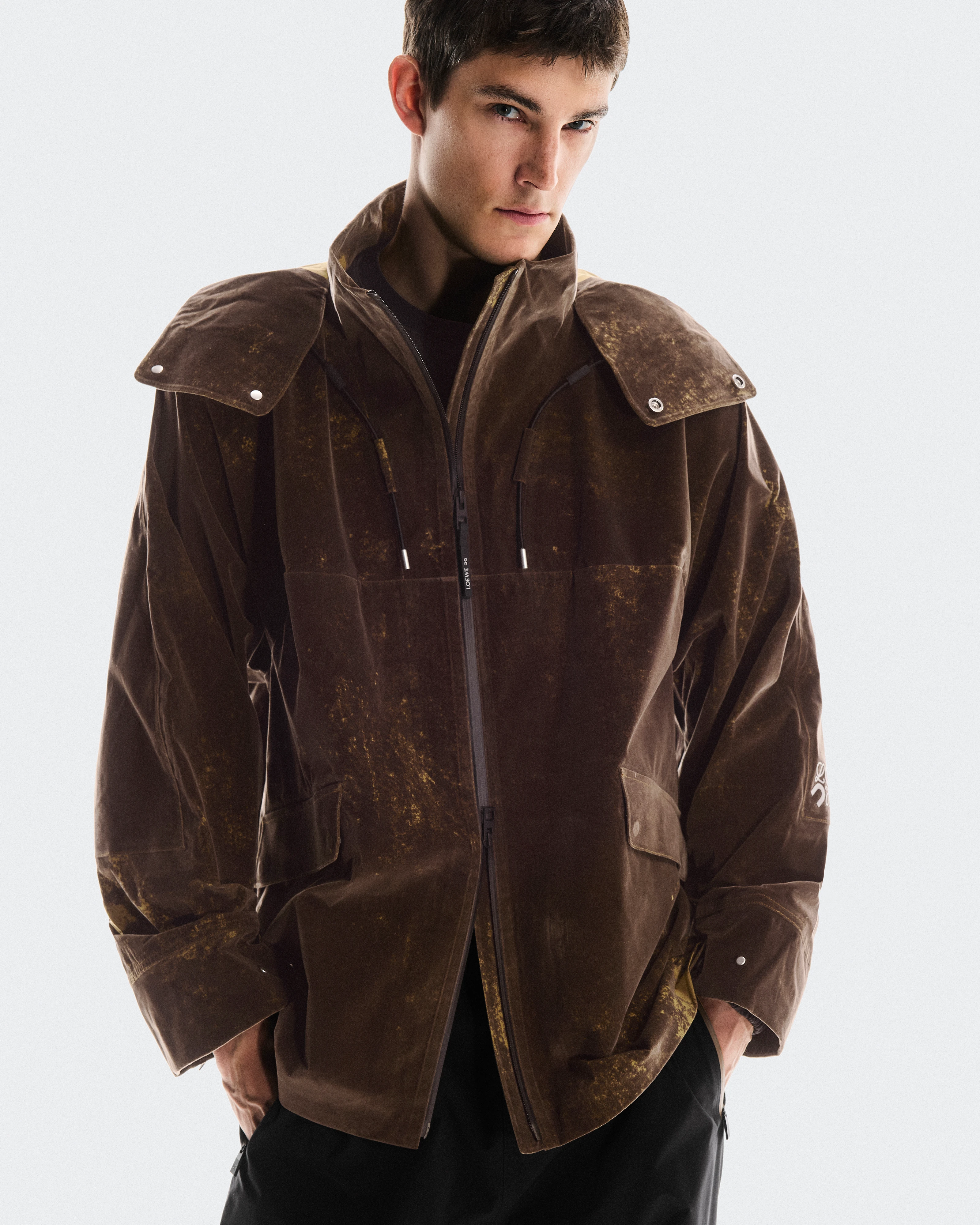 On Anorak LOEWE Chocolate Brown Unisex Jackets