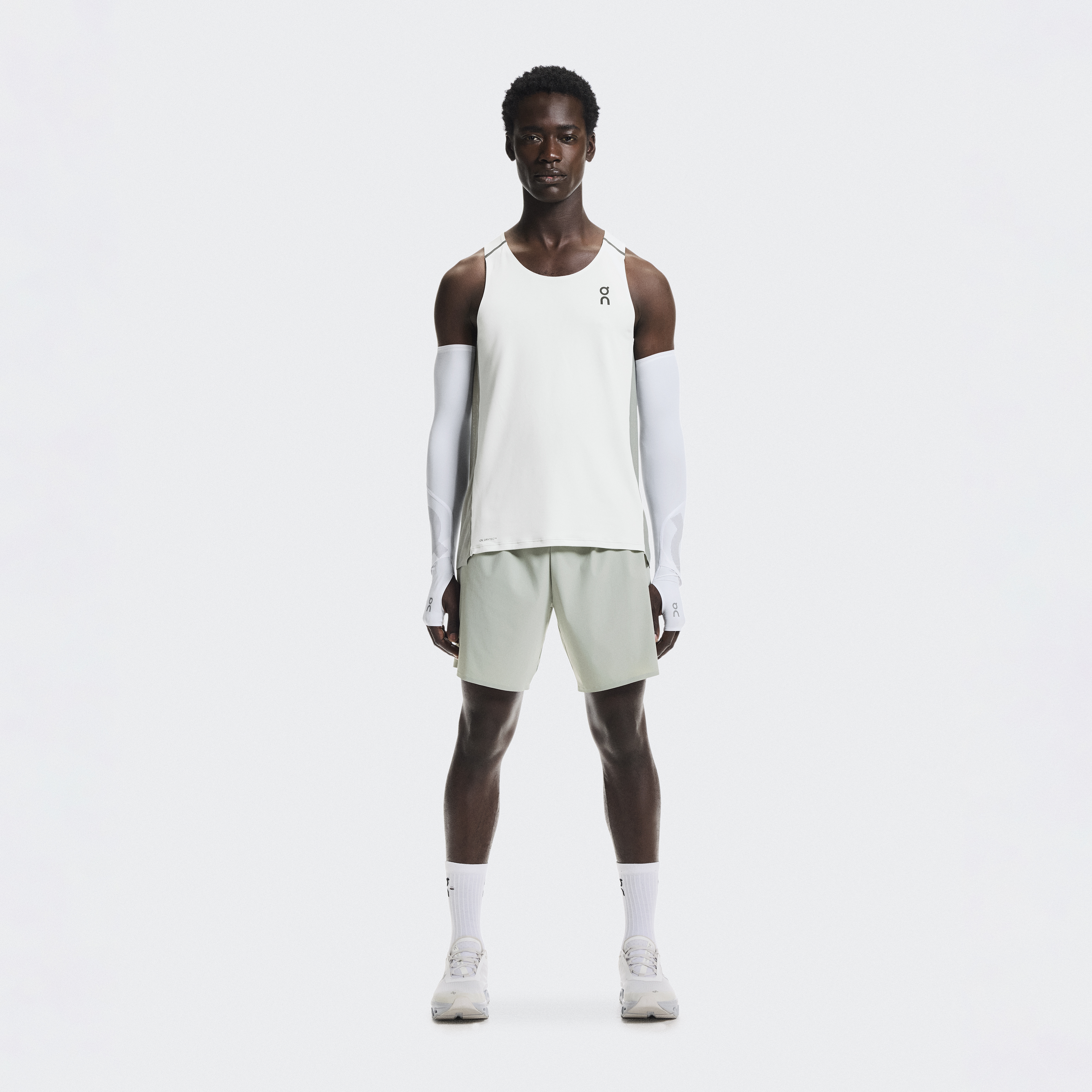 メンズショートパンツ | On 日本