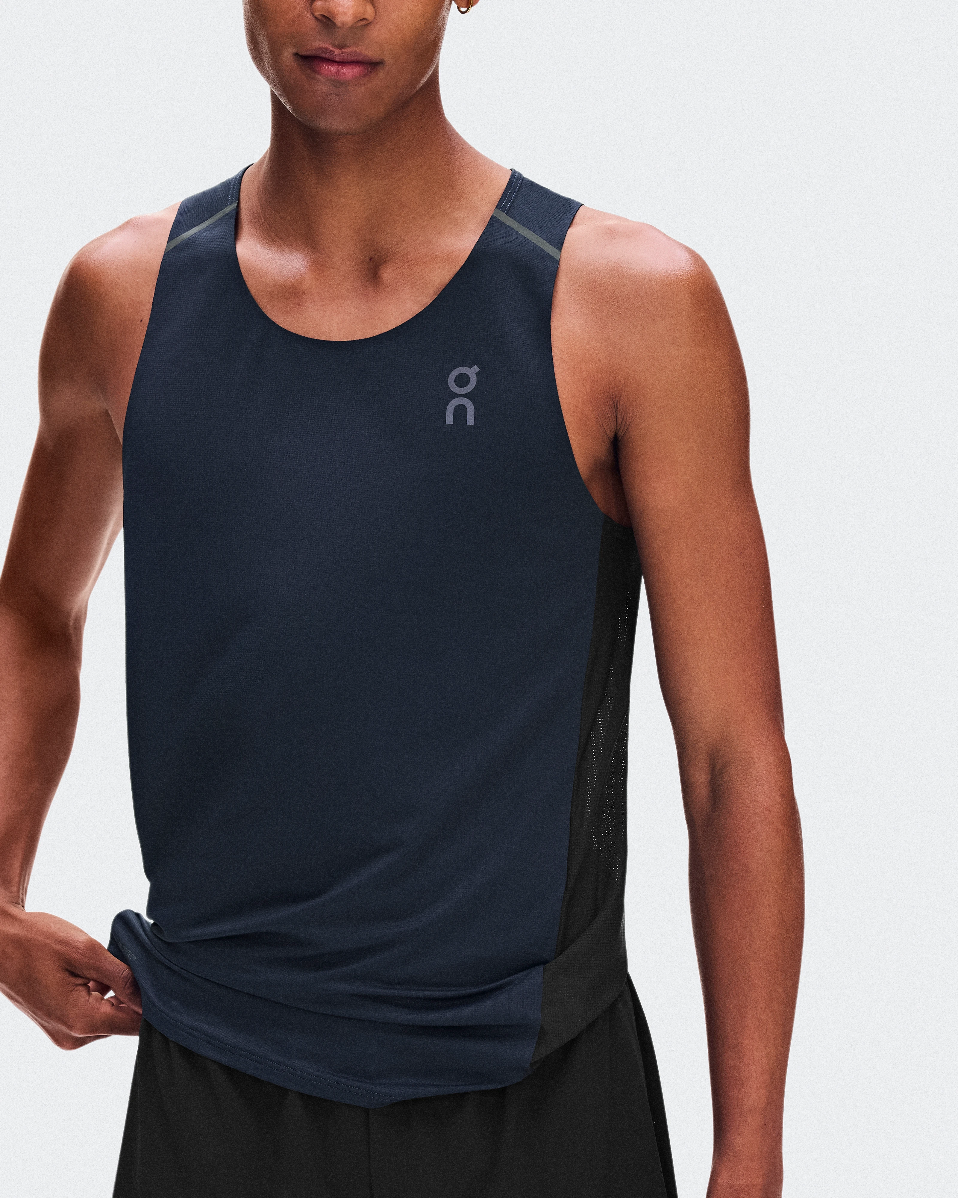 On Performance Tank Navy & Black Masculino Partes de cima e camisetas