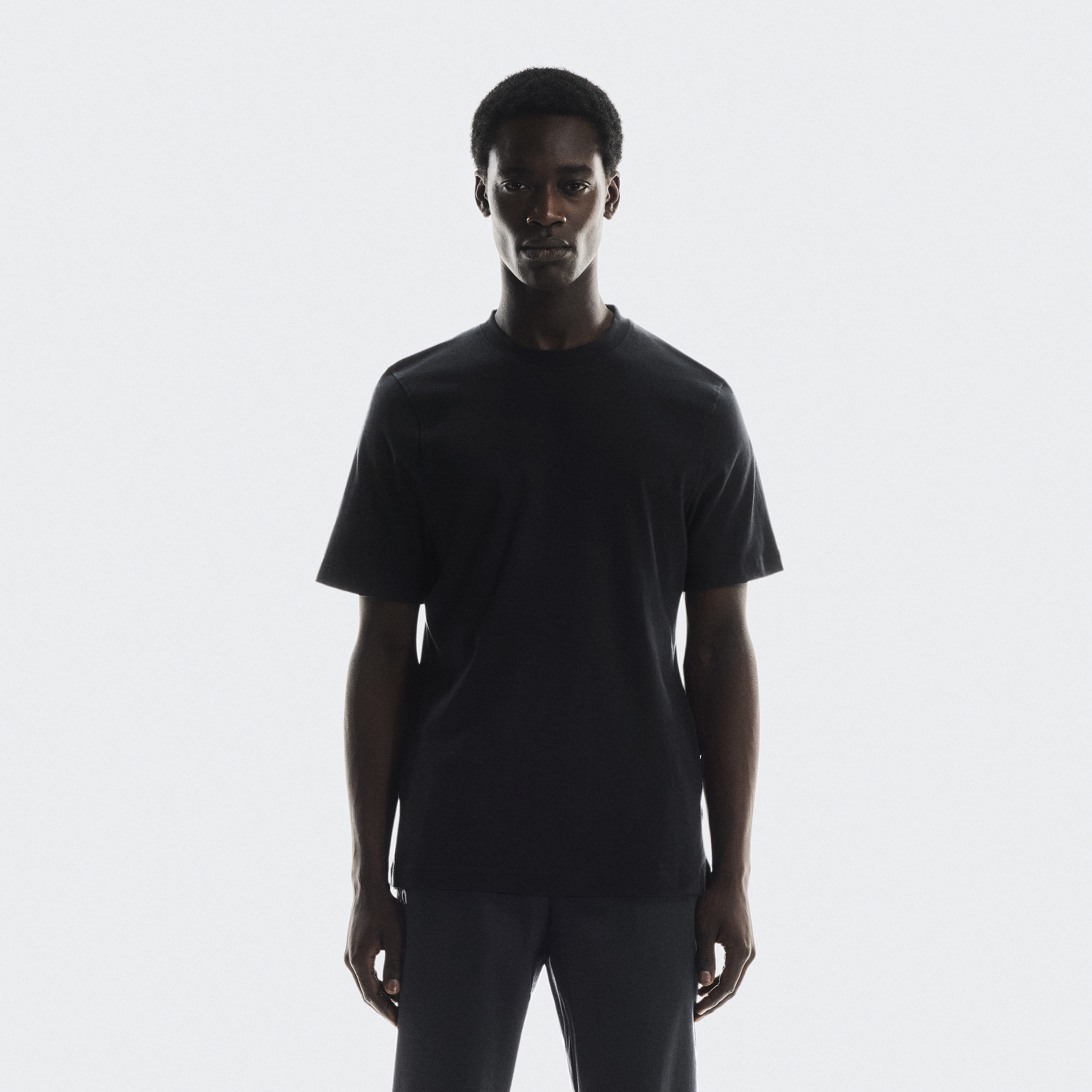 Men's Club-T Court | White & Blue | On France