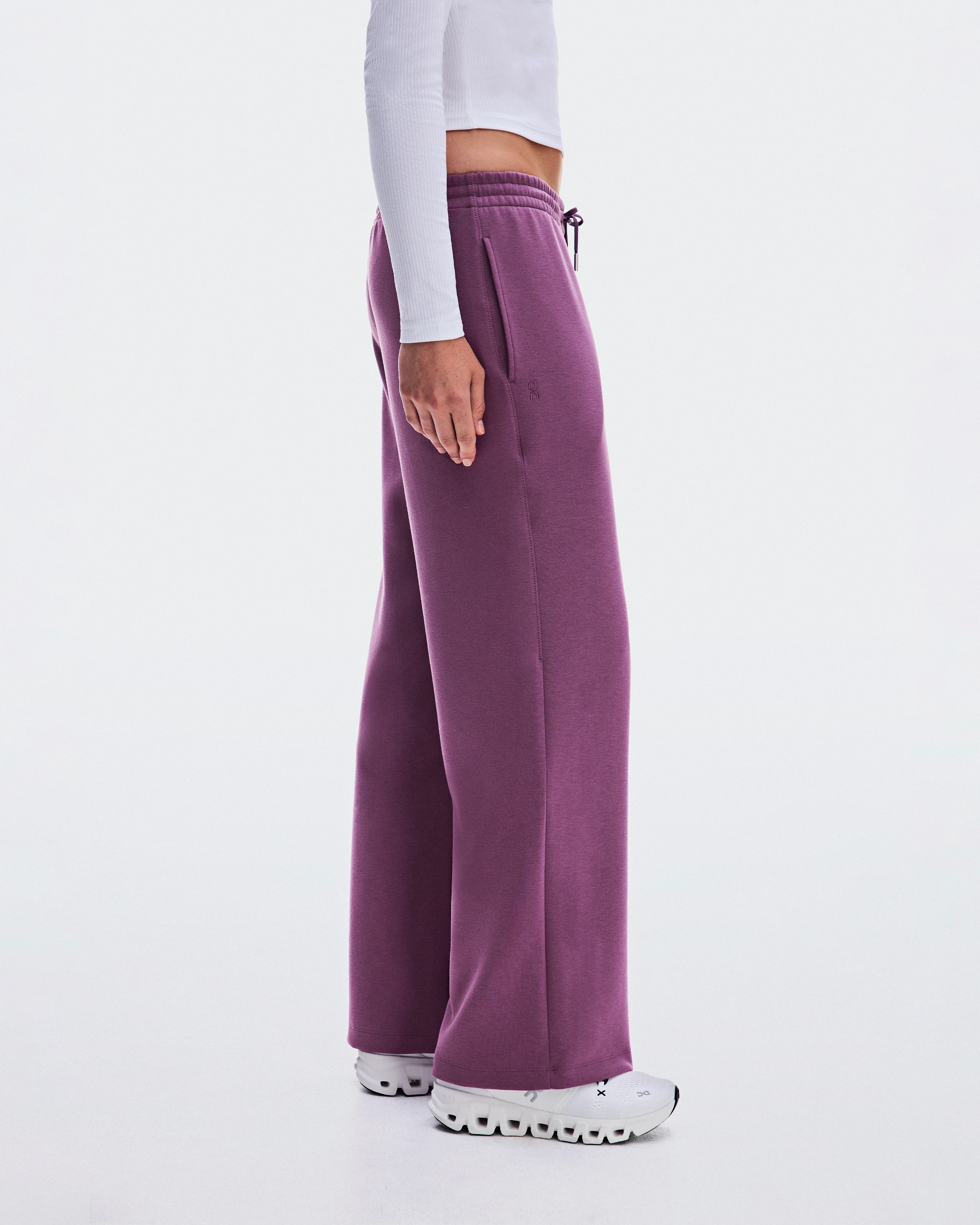 On Studio Pants Wide Cassis Women Pants