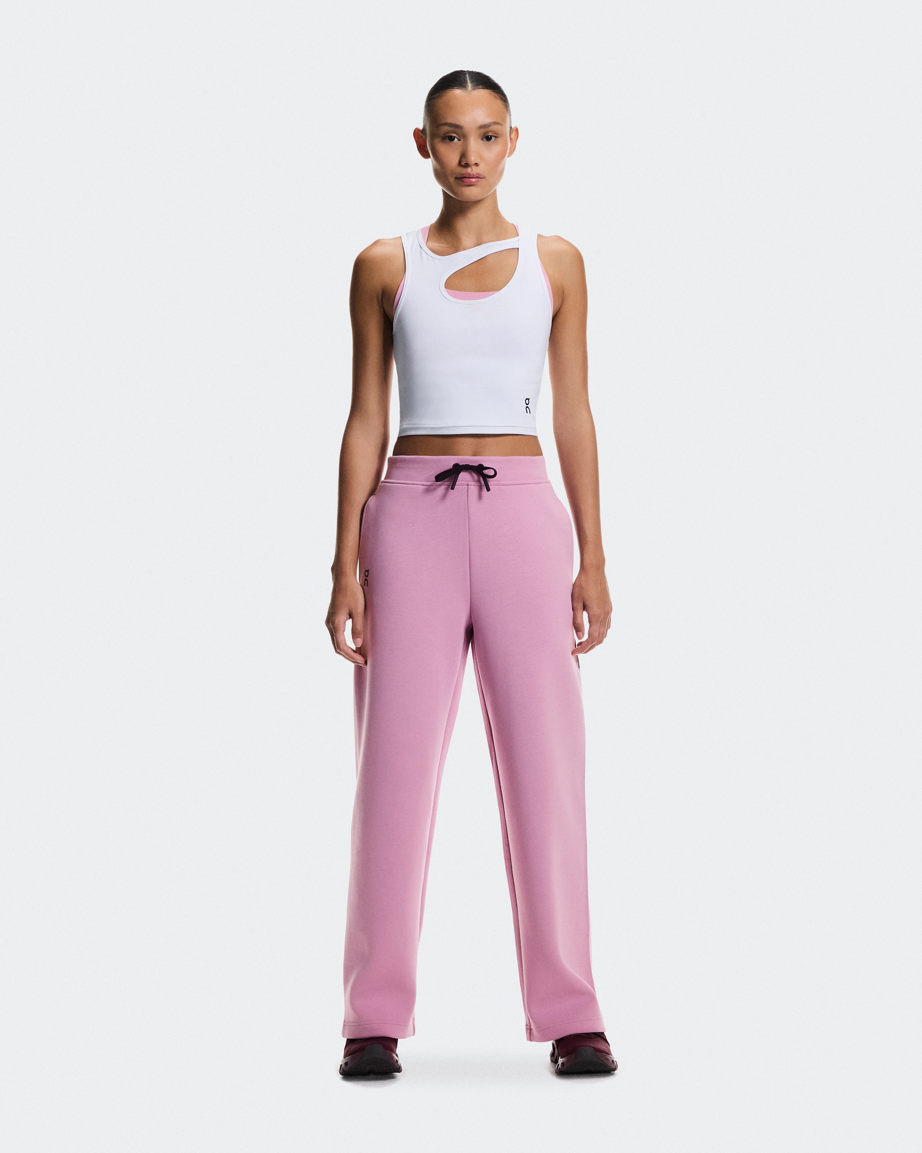 On Focus Tech Sweatpants Sakura Damen Hosen