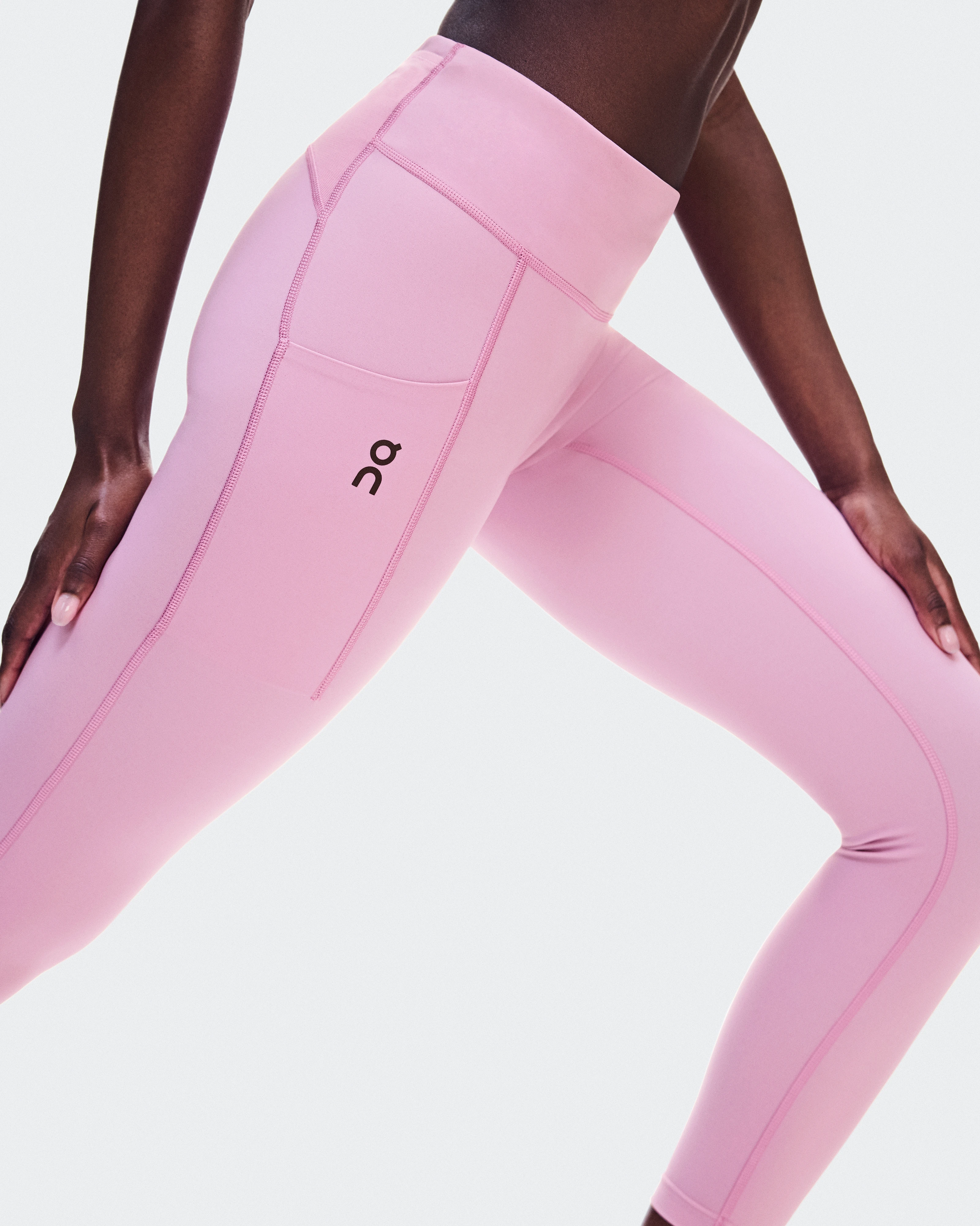 On Performance Tights 7/8 Sakura ウィメンズ – ランニング　トレーニング タイツ