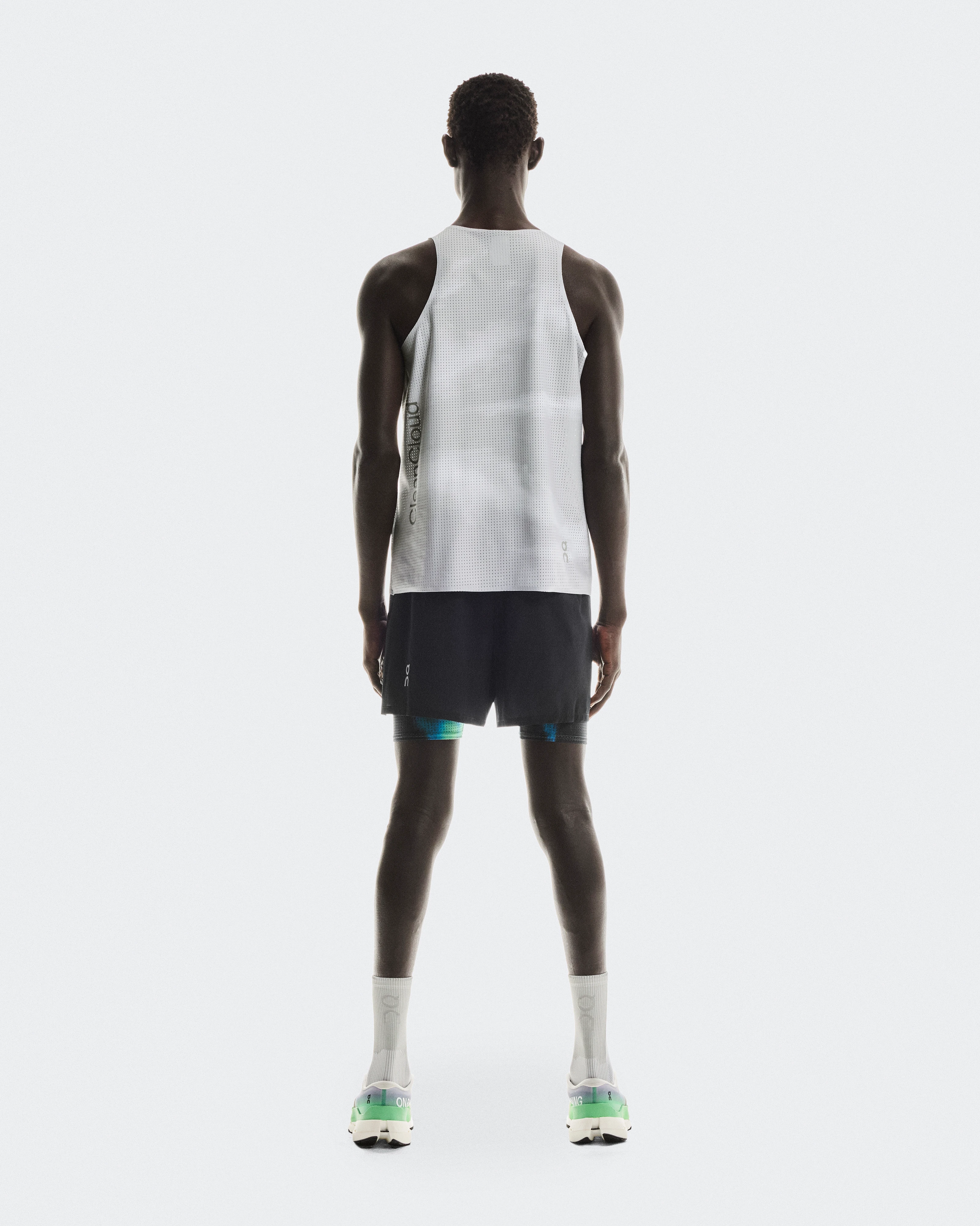 On Pace Shorts Black & Horizon Men Shorts
