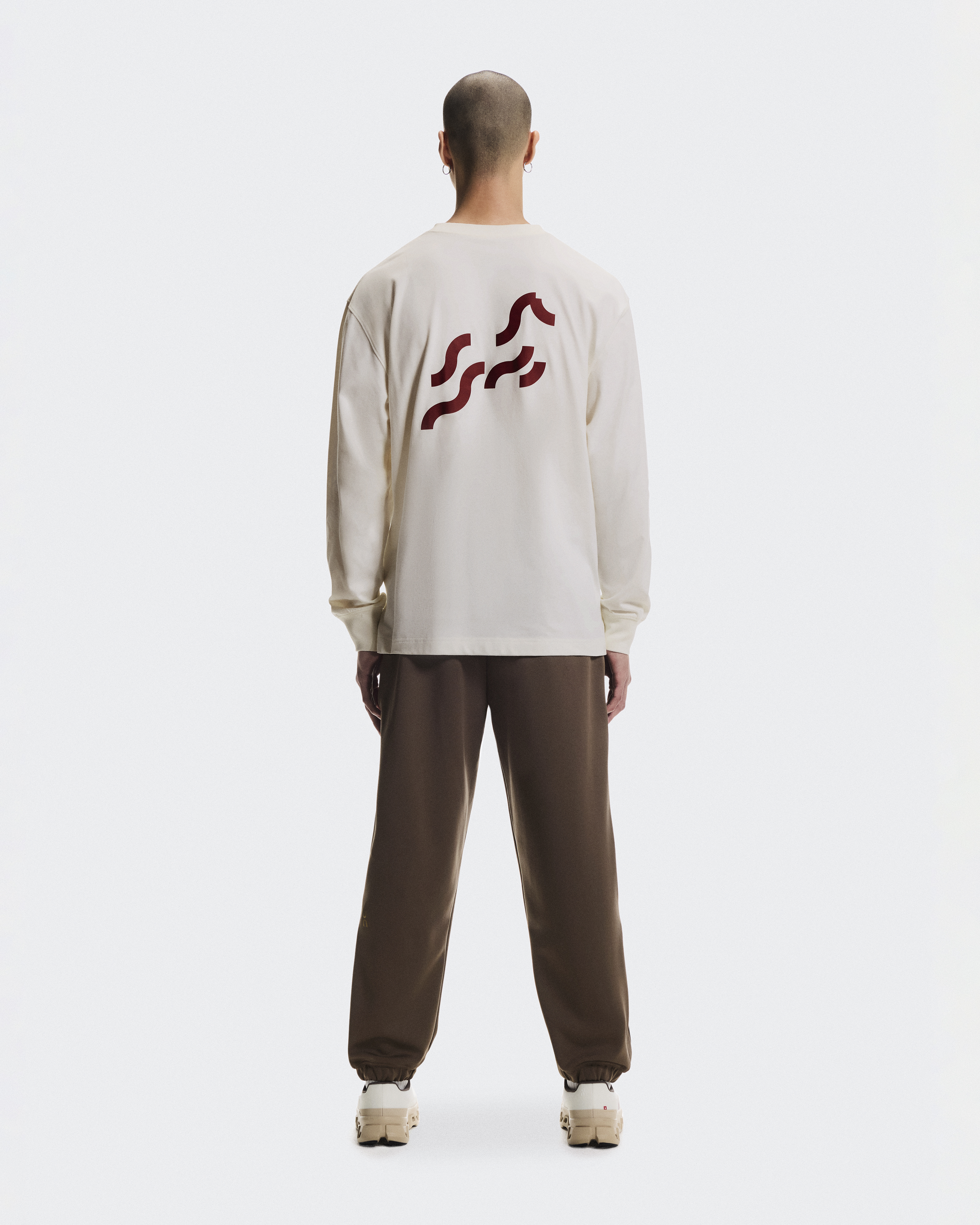 メンズ Club Long-T Year of the Horse | ベージュ | On 日本