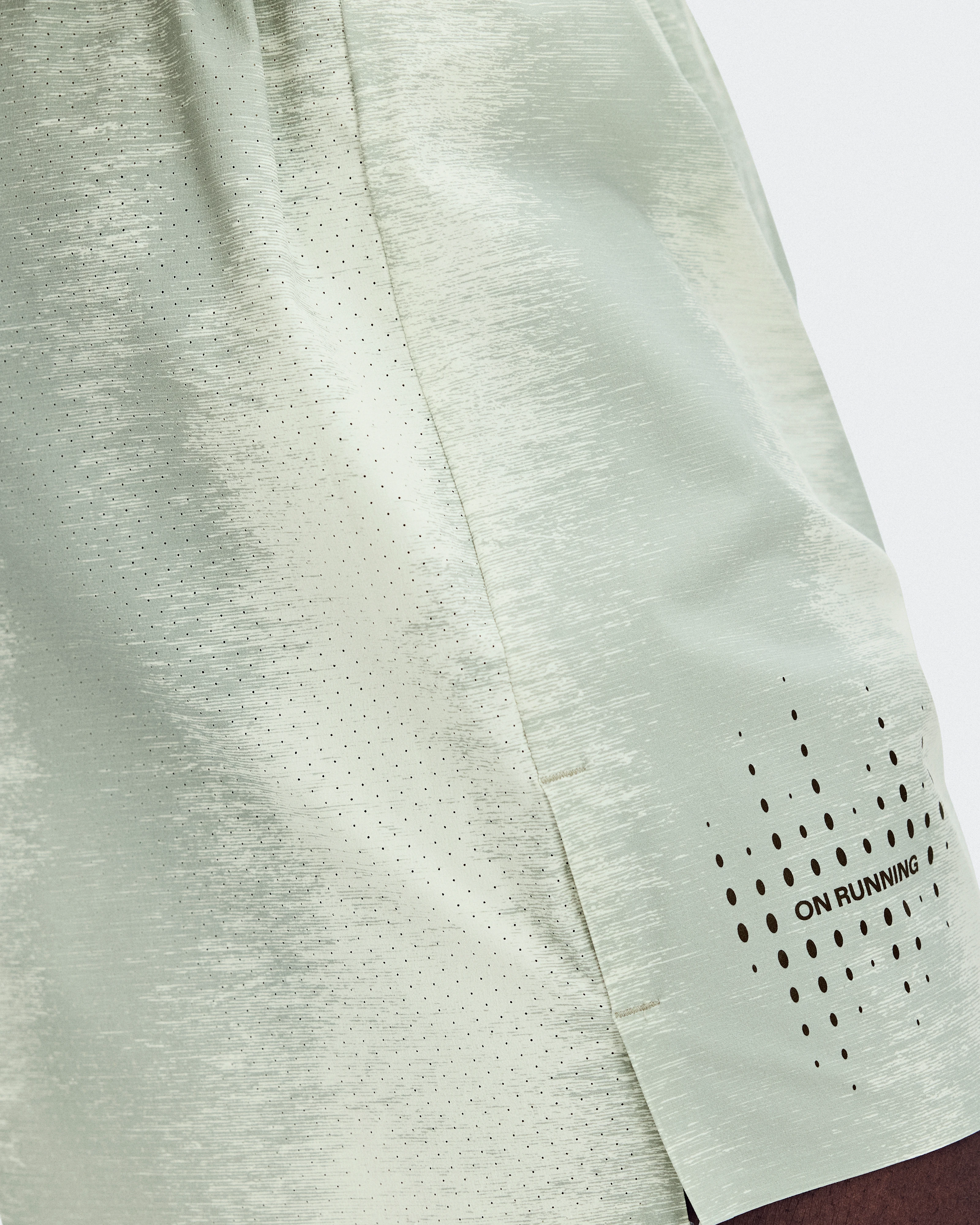 On Performance Shorts Terra Seedling & Tin Men Shorts