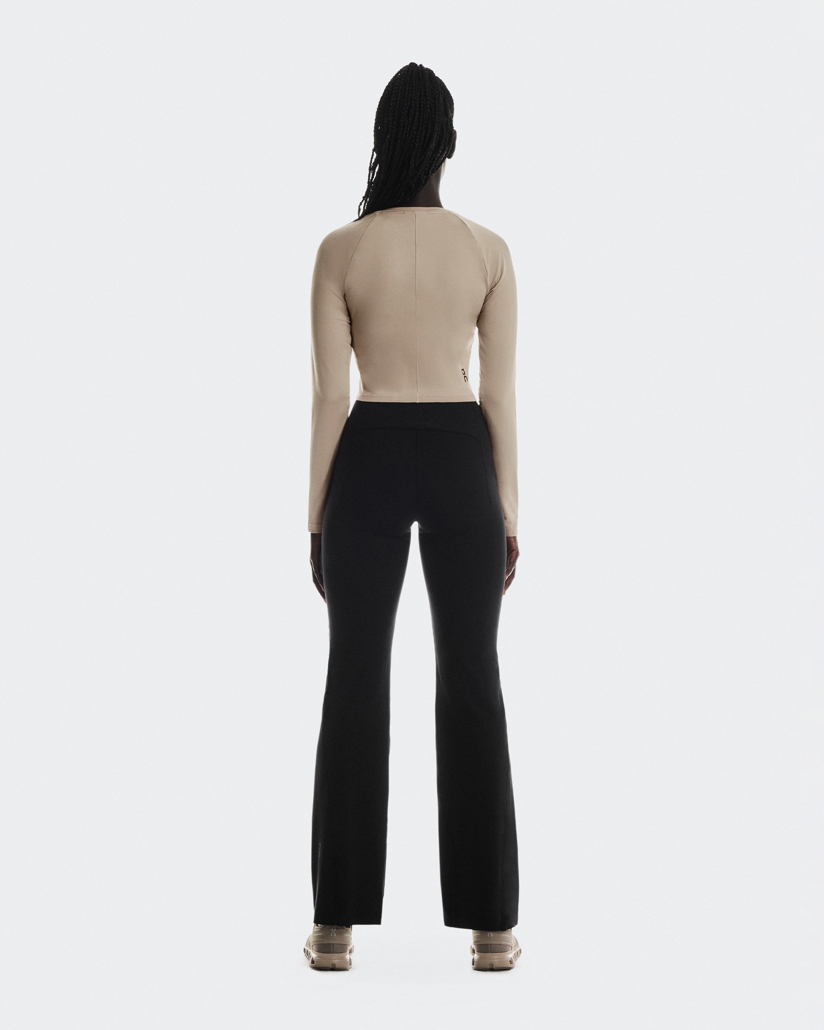 On Studio Long-T Crop Desert Women Tops and t-shirts