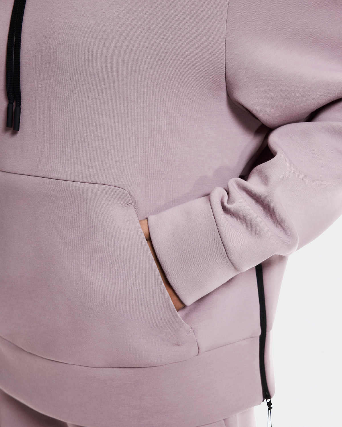 Women's Focus Tech Hoodie