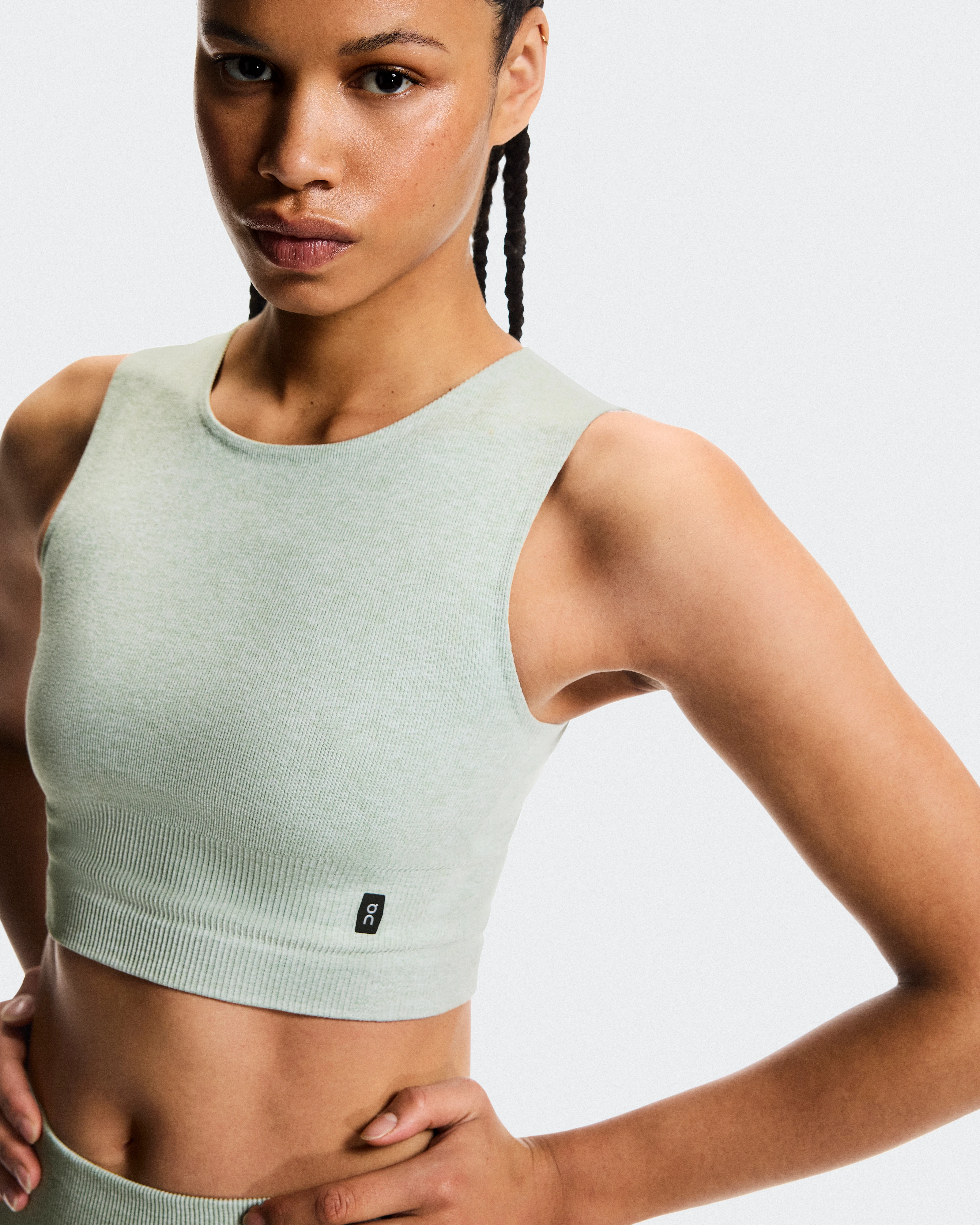 On Studio Knit Crop Mineral Heather Feminino Partes de cima e camisetas