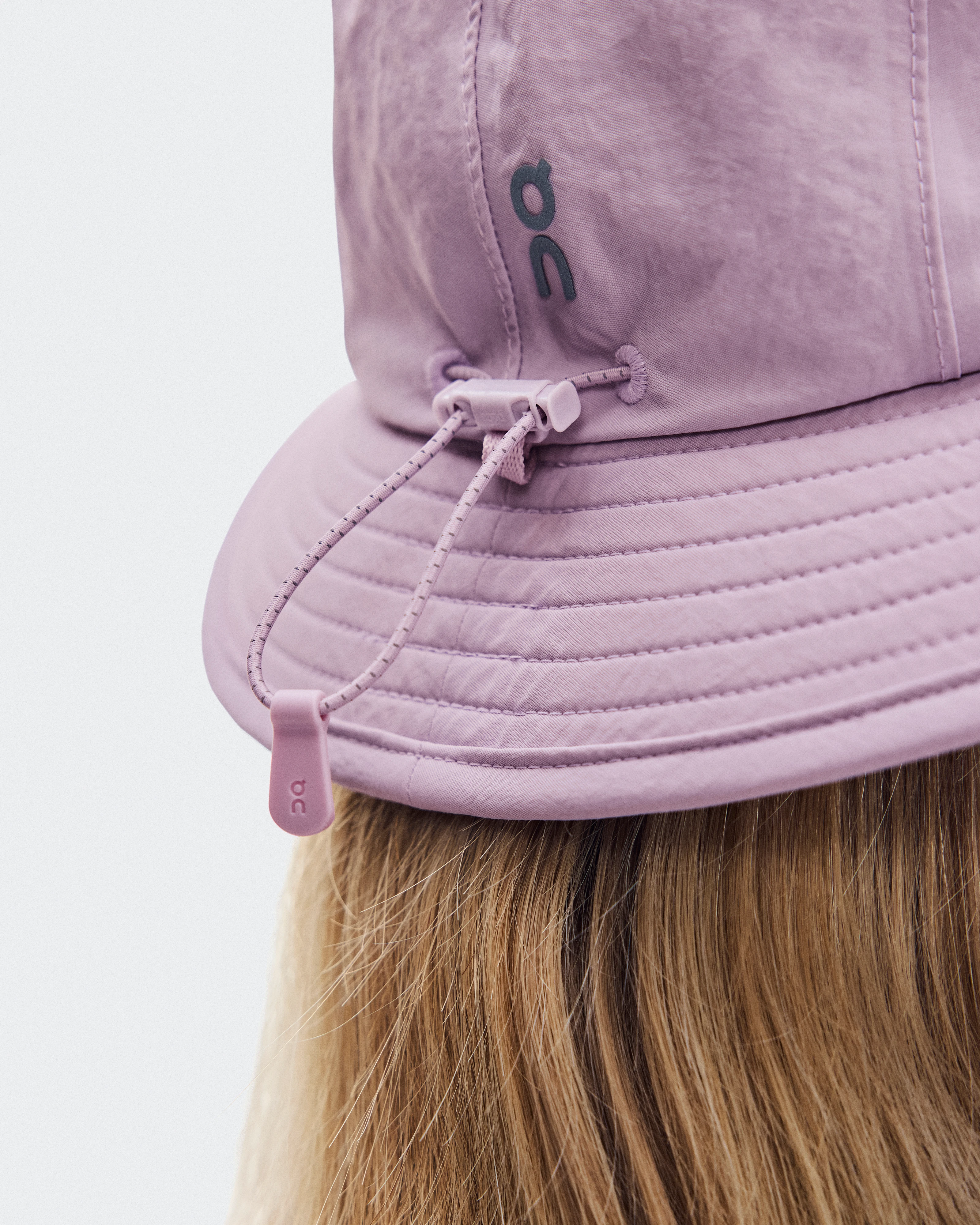 On Trail Hat Foxglove Unisex – Trekking, hiking, lightweight Headwear