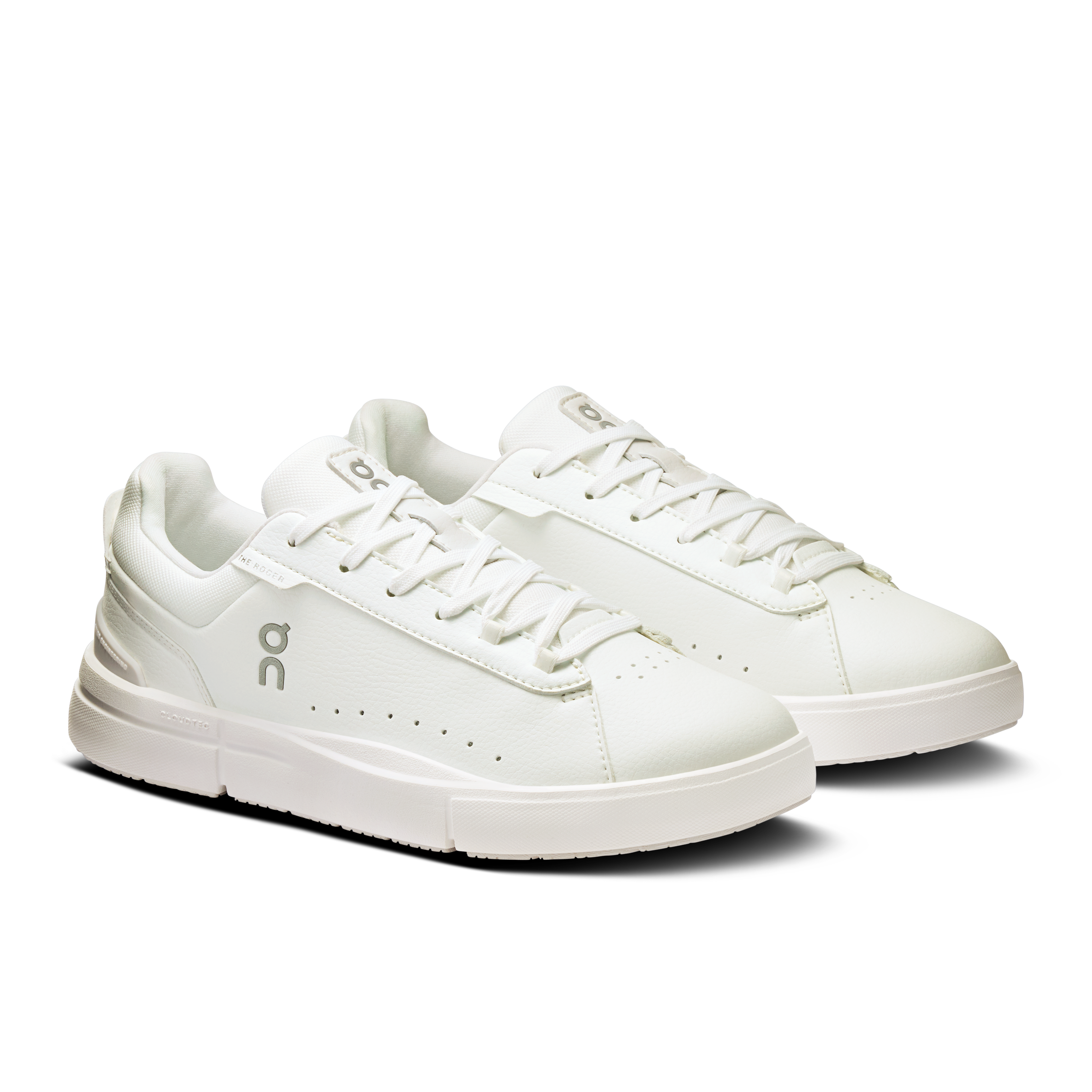 On THE ROGER Advantage White & White Women Tennis Shoes