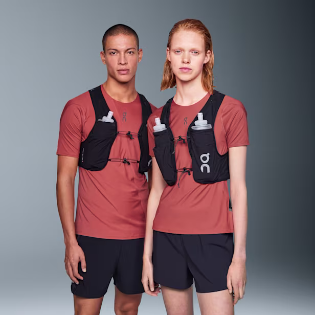 Ultra Vest 5L in Black