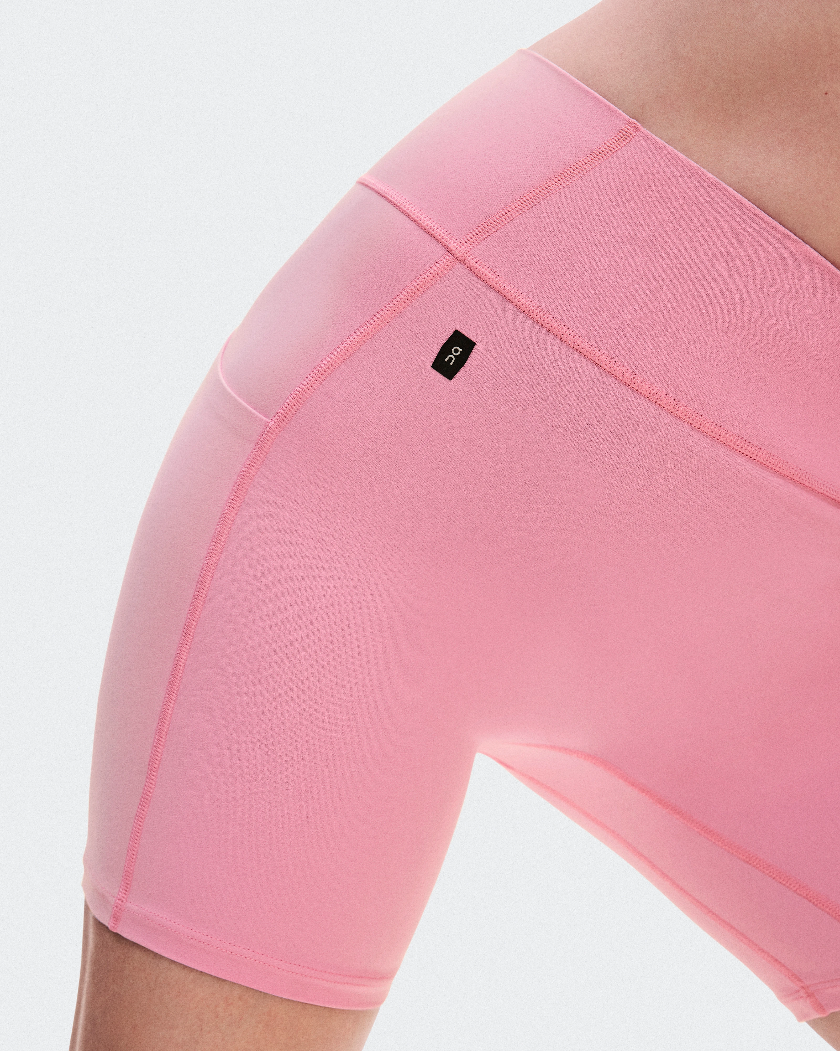 On Studio Leggings Short 6" Magnolia Women Tights