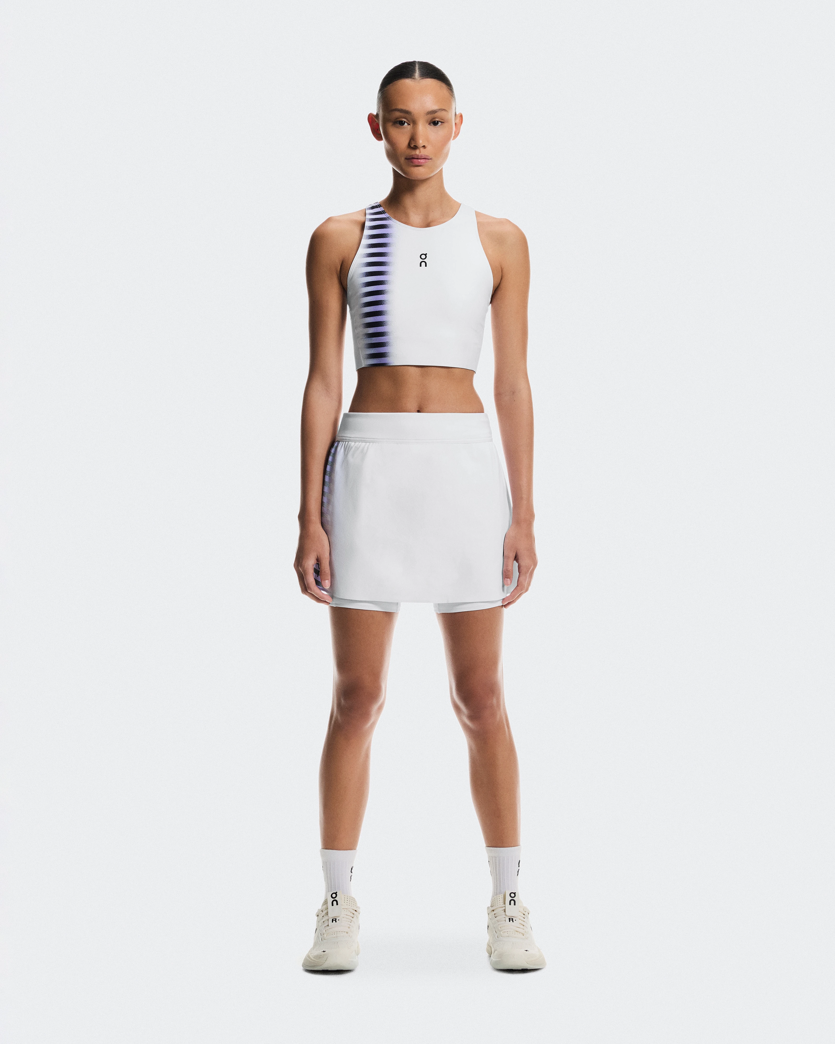 On Court Crop Top Edge White & Black Women Tops and t-shirts