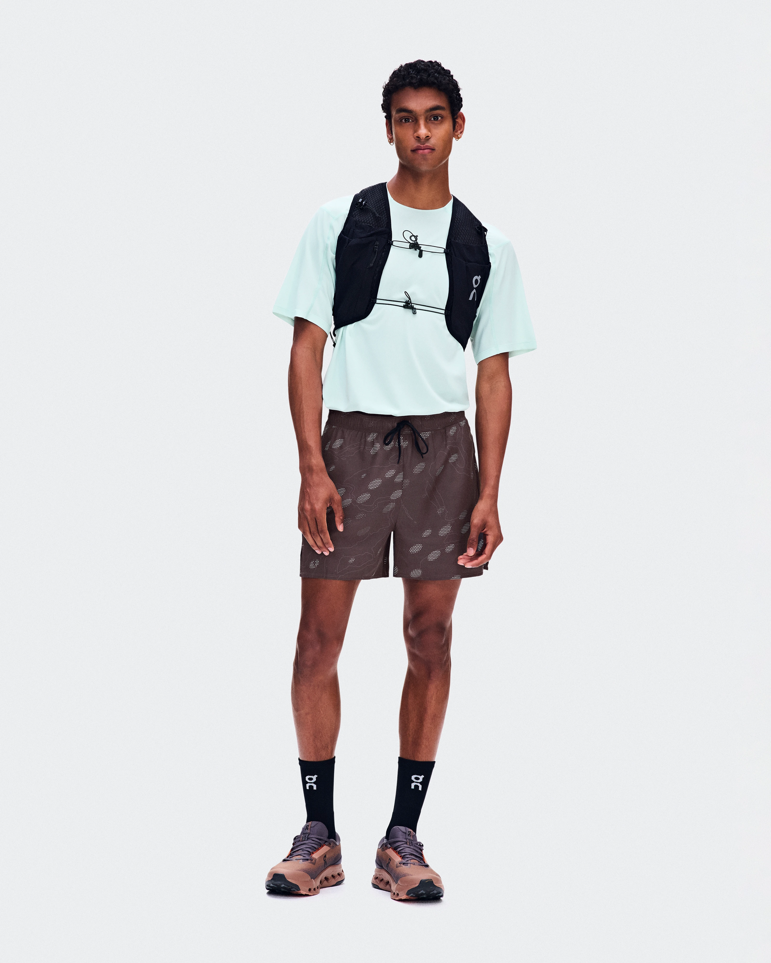 On Trail Shorts Mulberry Men Shorts