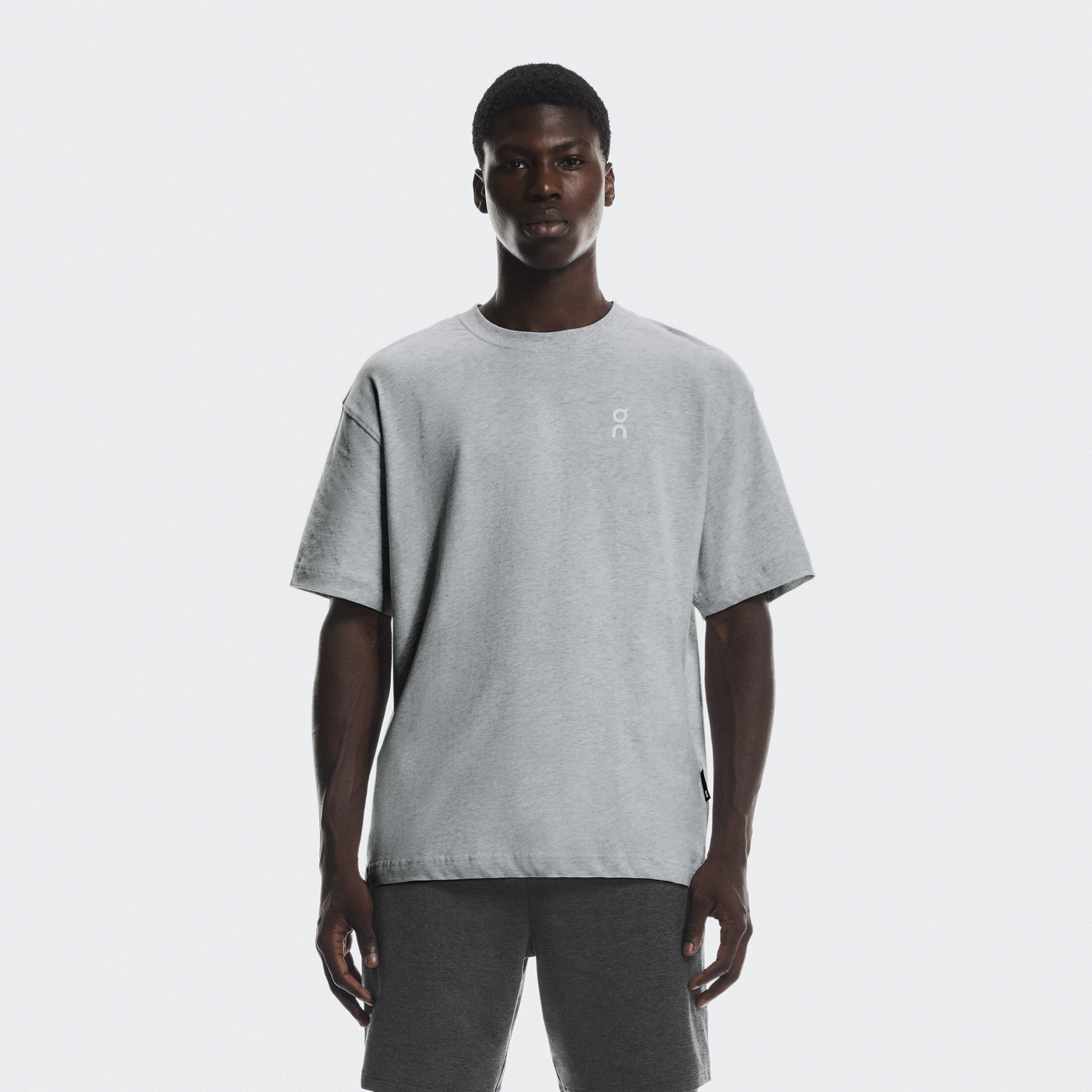 On ランシャツ Men's On Run-T | Blue | On United States