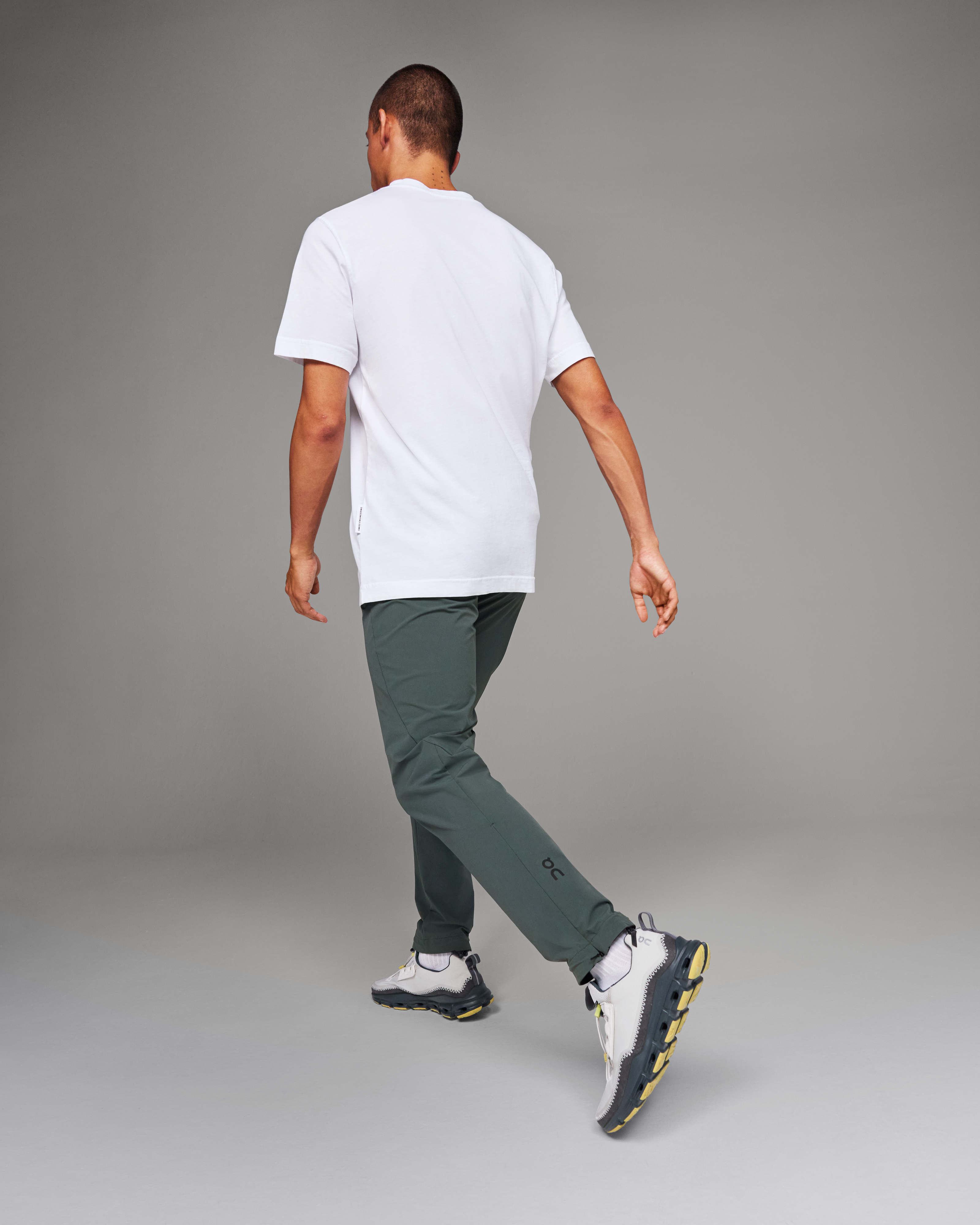 Under Armour CHALLENGER TRAIN PANT - Tracksuit bottoms - marine  green/white/olive 