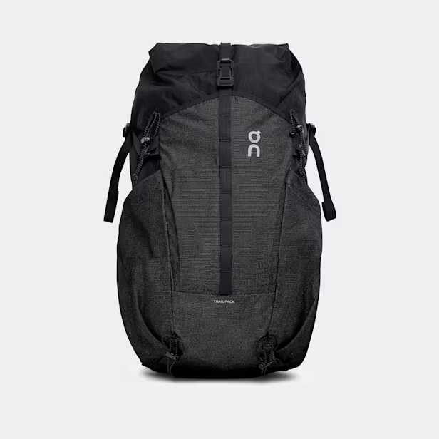 Trail Pack 20L in Black