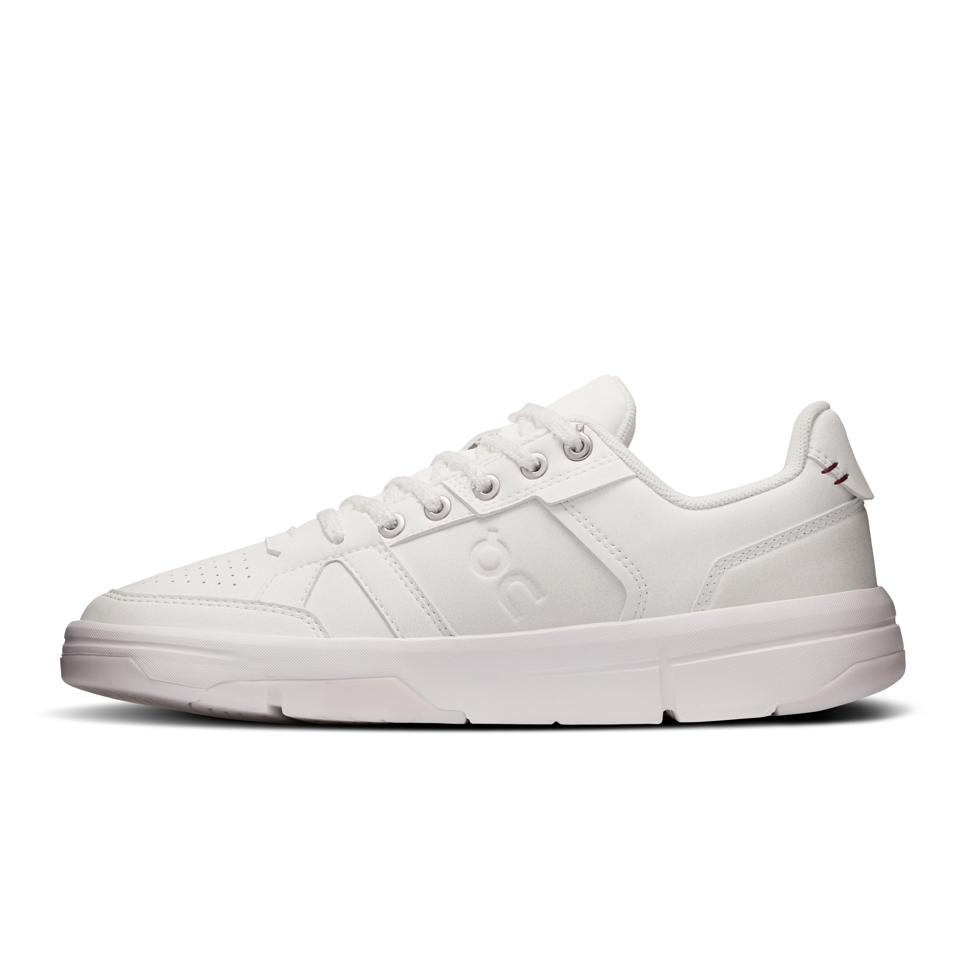 On THE ROGER Clubhouse BB White & Mars Women Active life Shoes