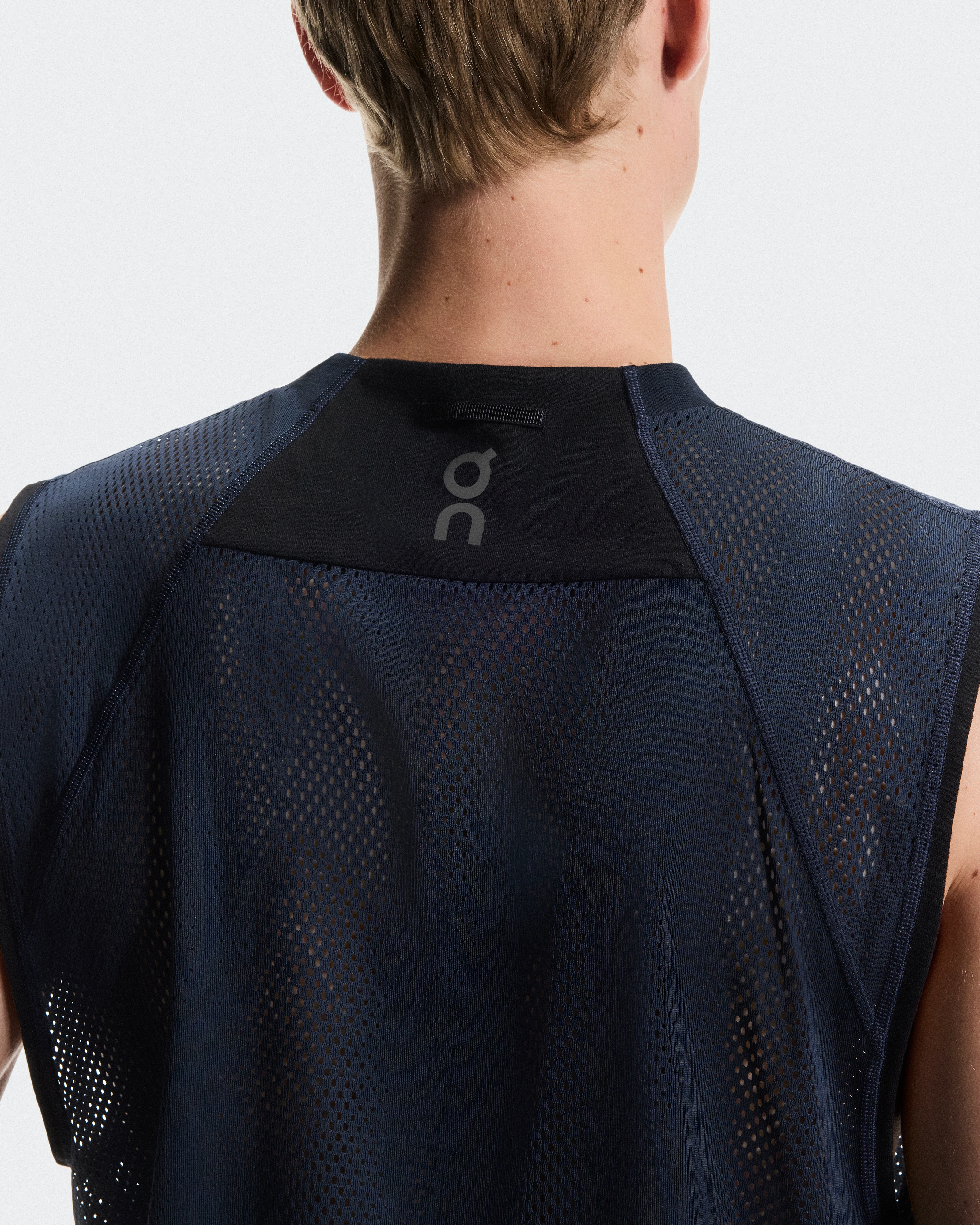 On Train Volt Tank Navy Men Tops and t-shirts