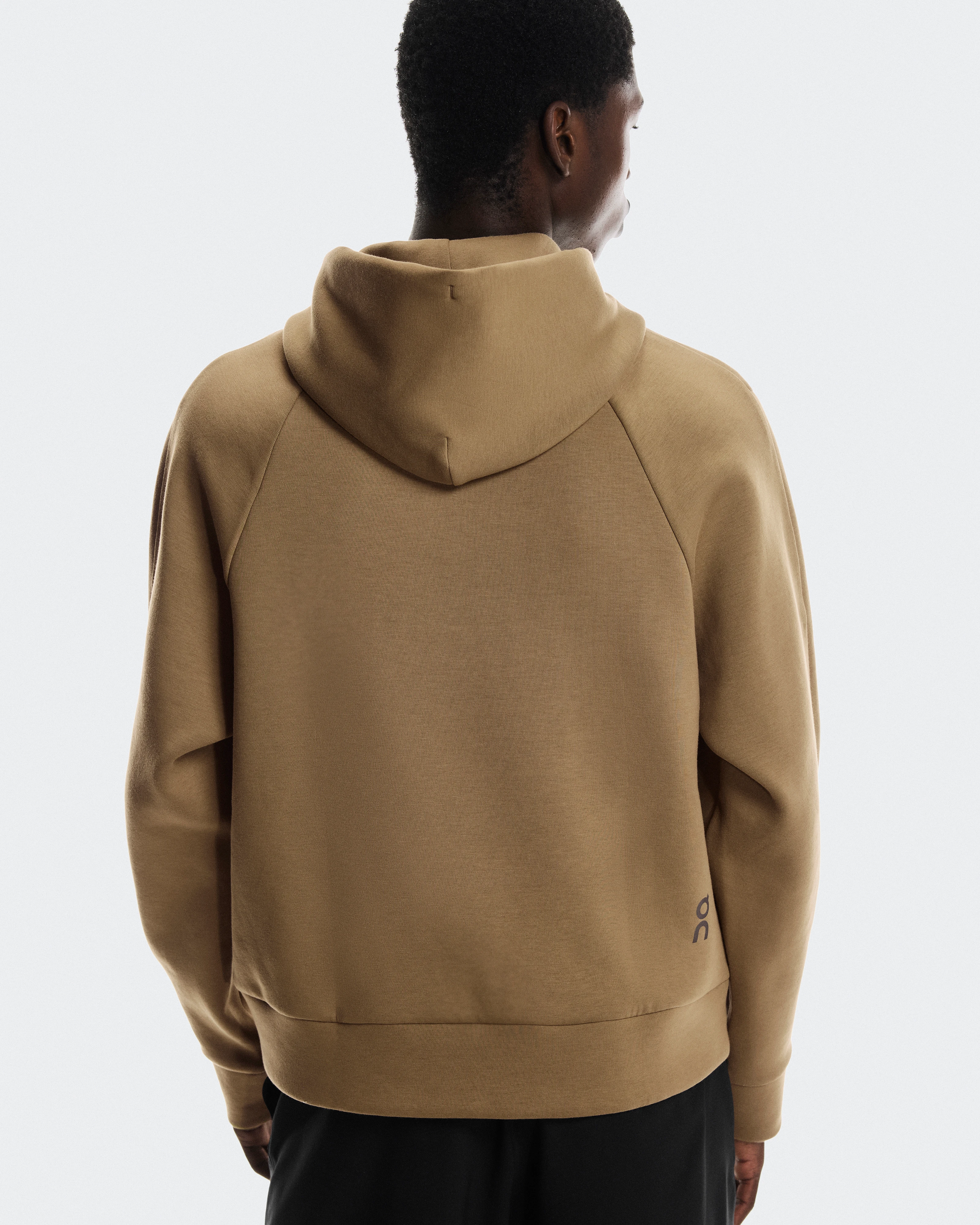 On Focus Tech Hoodie Nutmeg Men Hoodies and sweatshirts