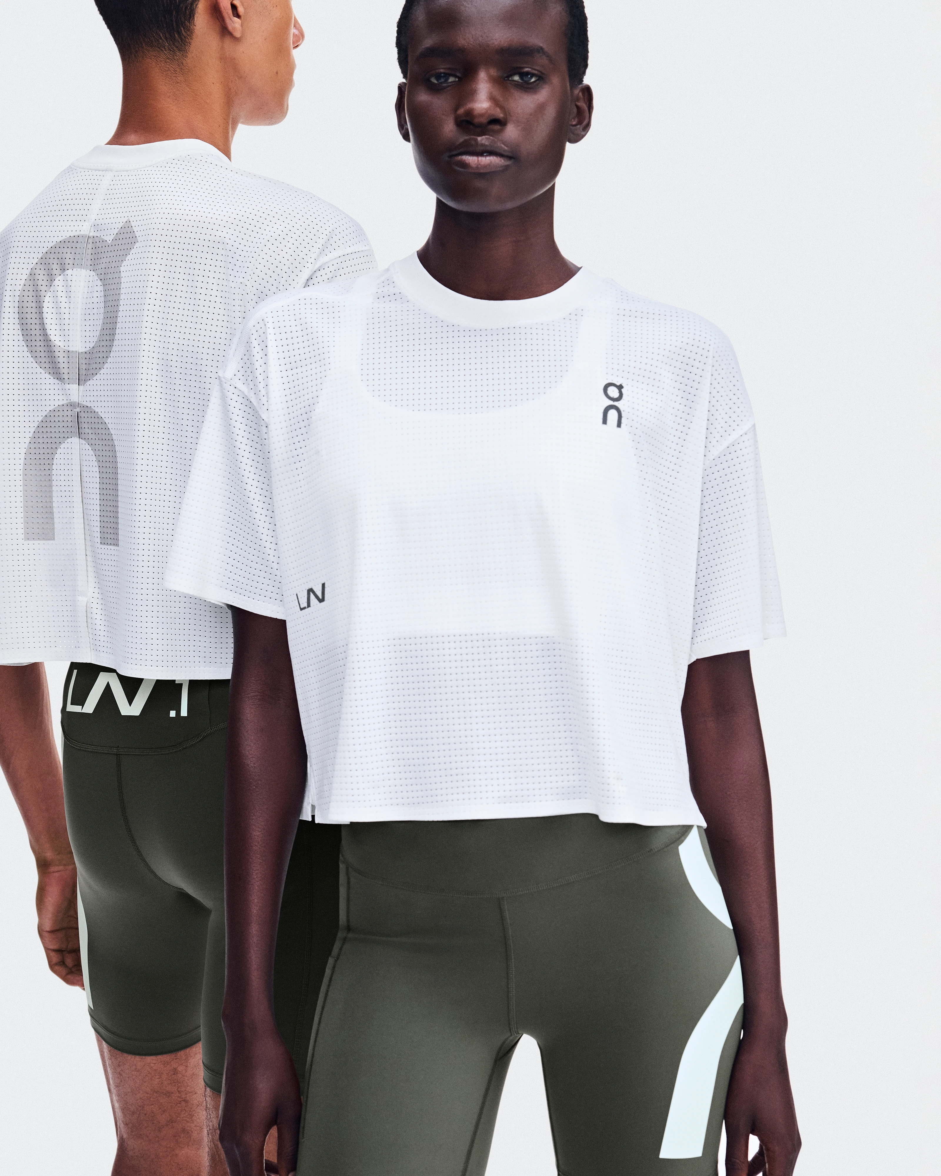 On Cropped Run-T LN1 White Unisex Tops and t-shirts
