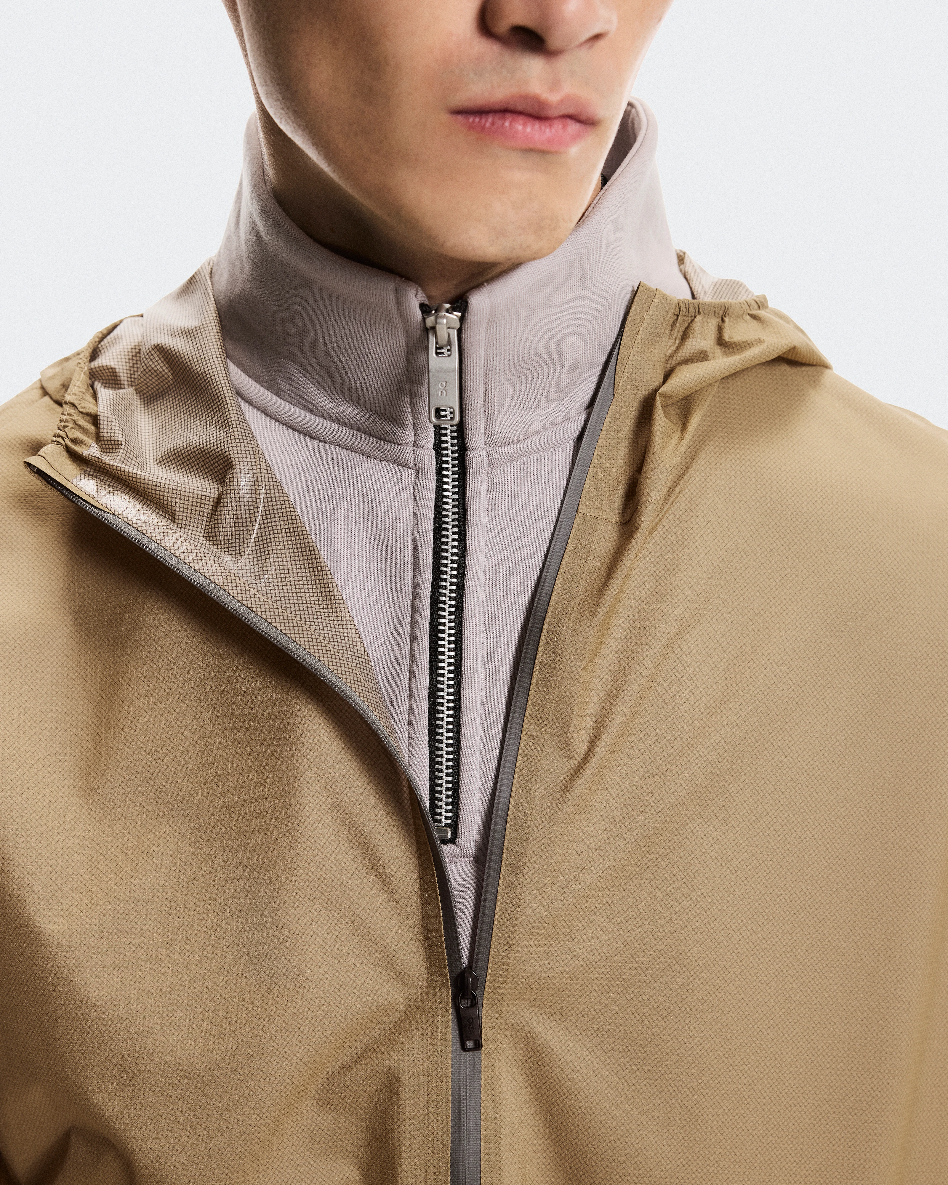 On Explore Lightweight Waterproof Jacket Chai メンズ ジャケット