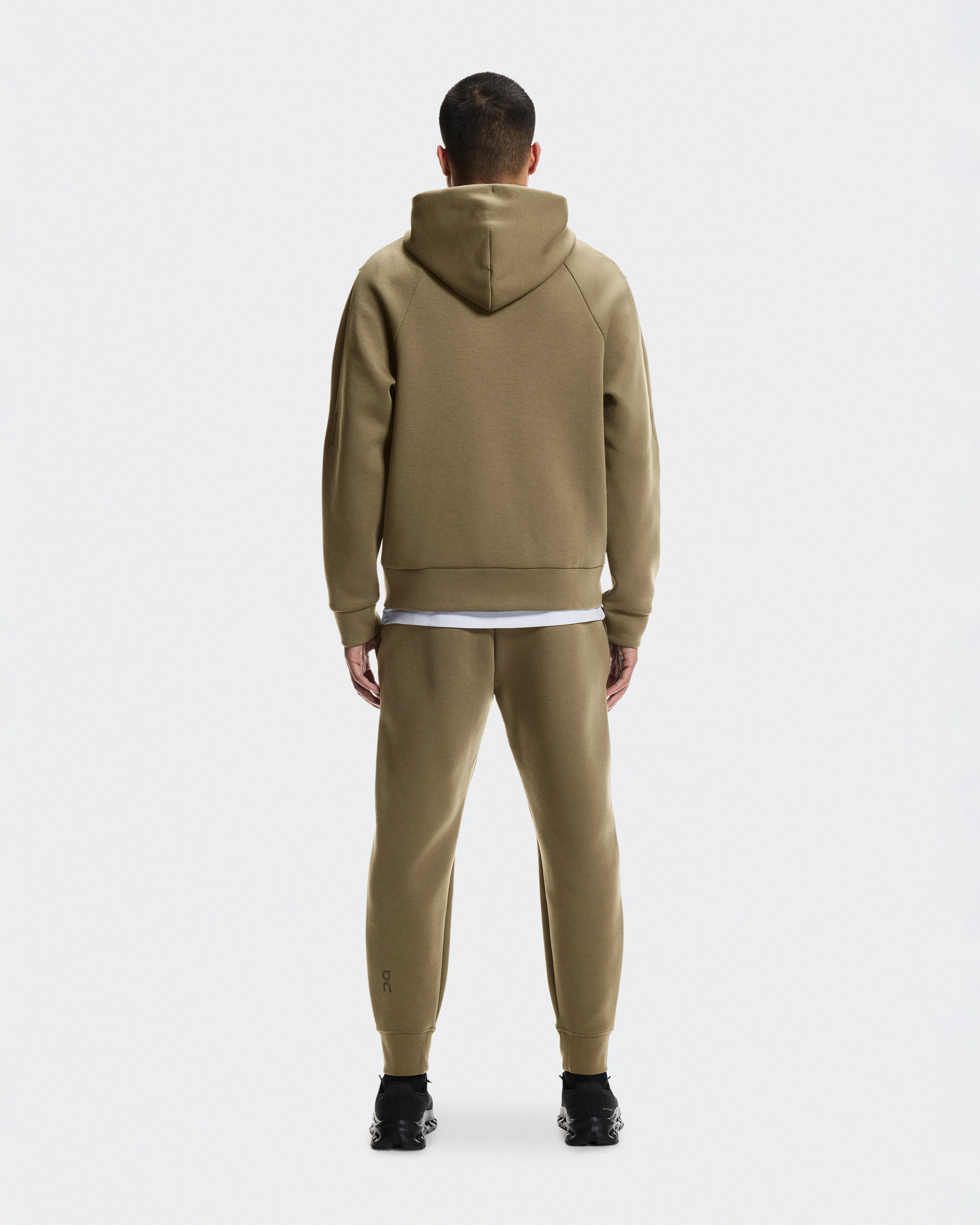 On Focus Tech Zip Hoodie Kalamata Men Hoodies and sweatshirts