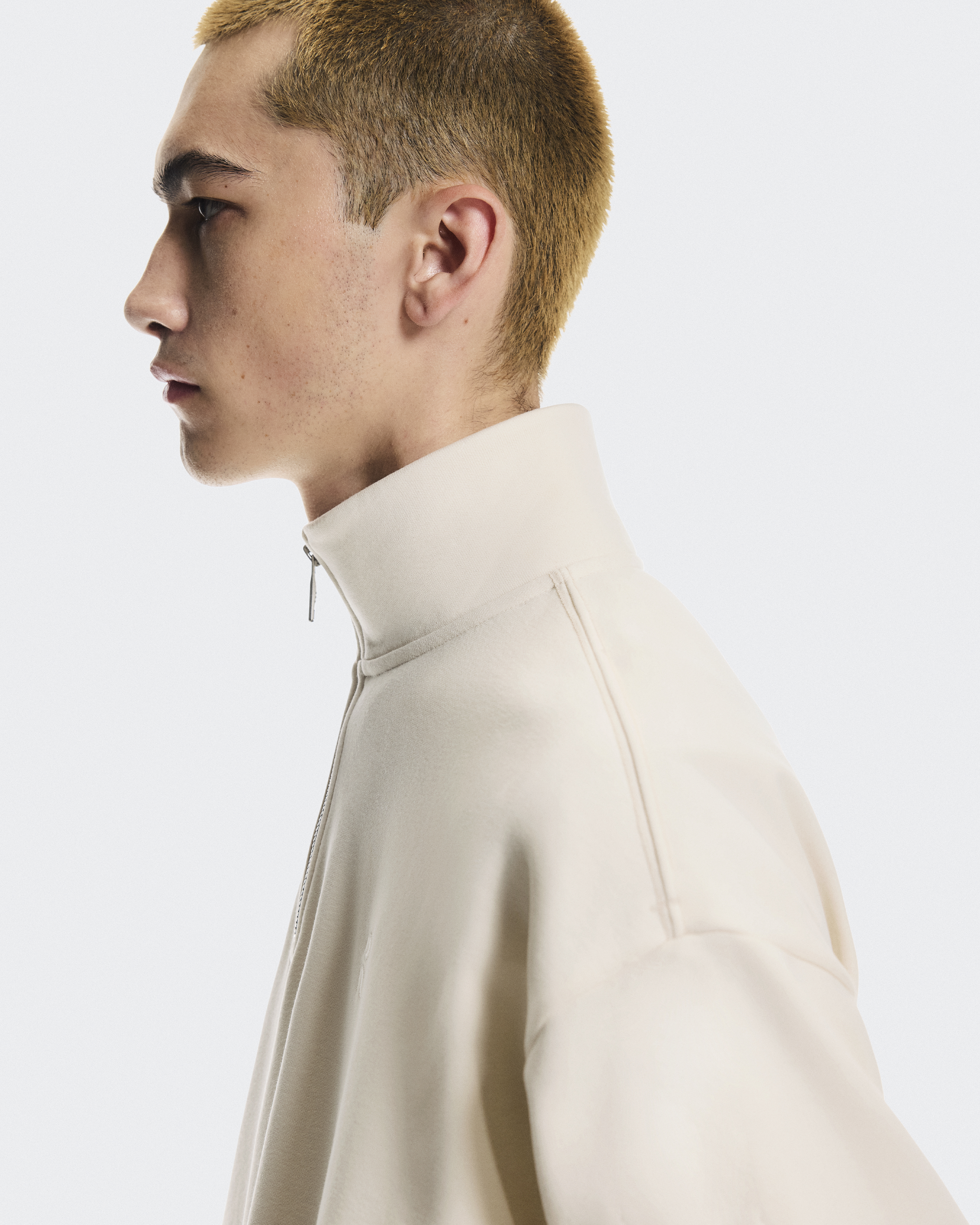 Men's Club Collective 1/4 Zip | Beige | On Japan