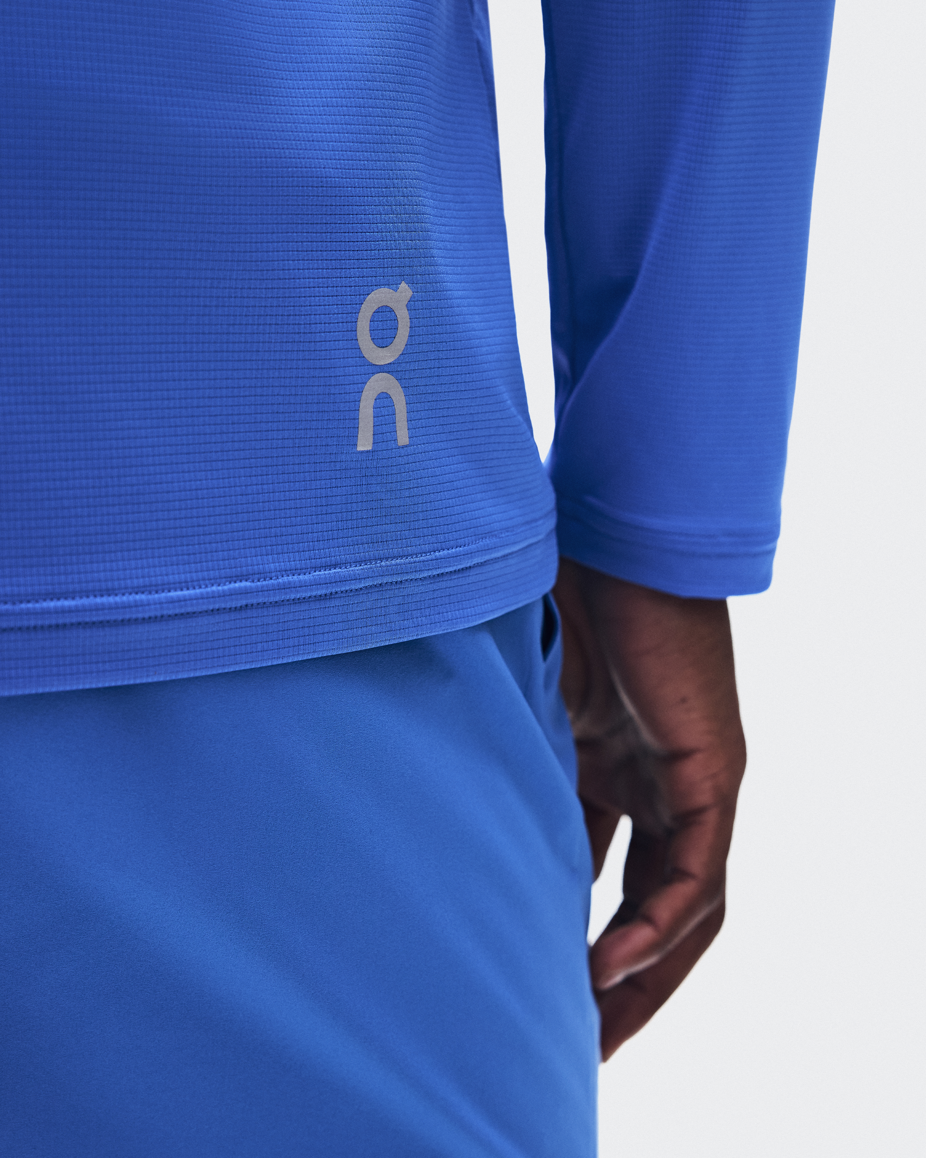 Core Long-T: Men's Lightweight & Longsleeve Basic Tee | On United