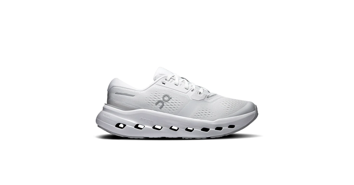 On Women's Cloudrunner 3