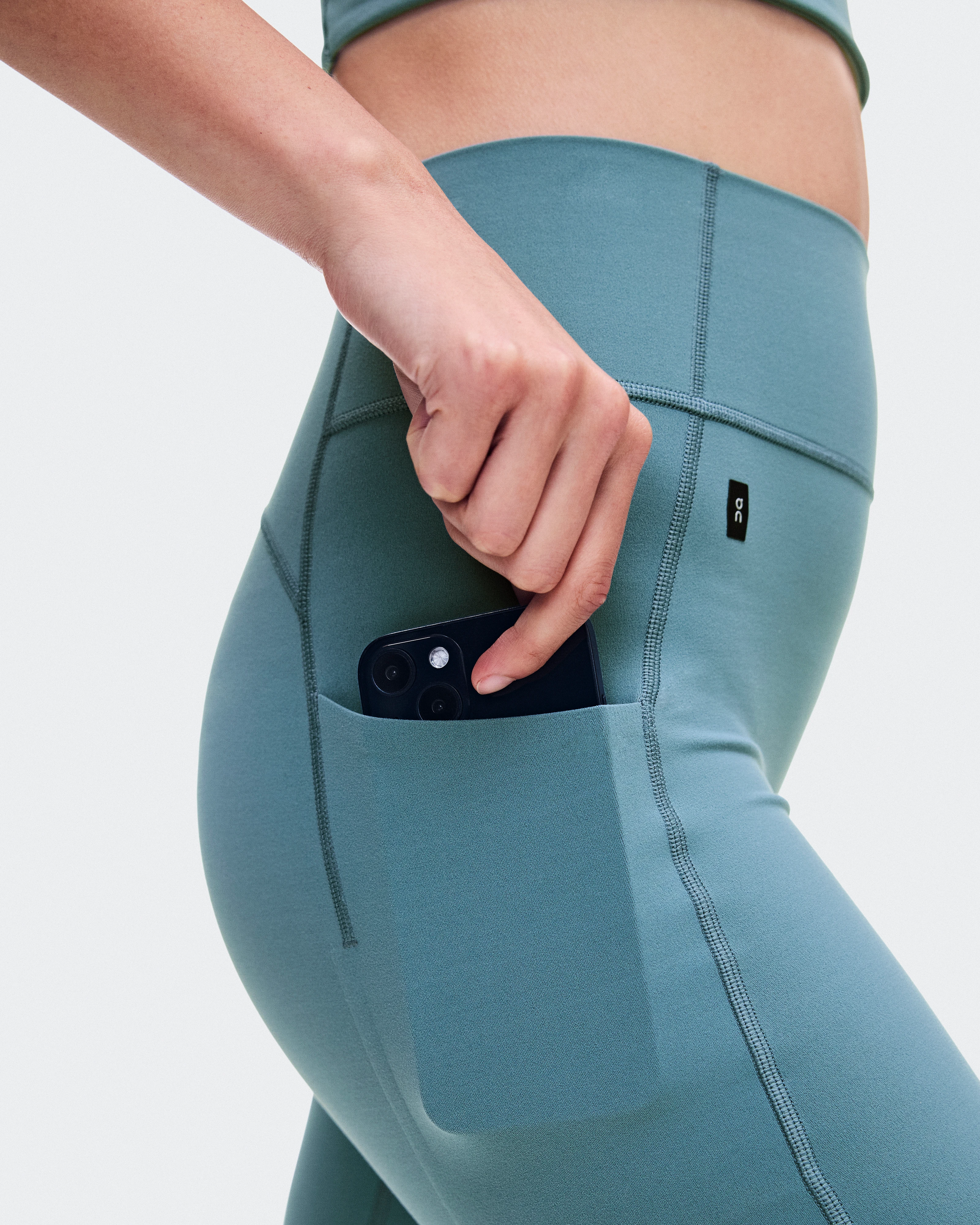 On Studio Flared Pants 30" Agave Women Pants