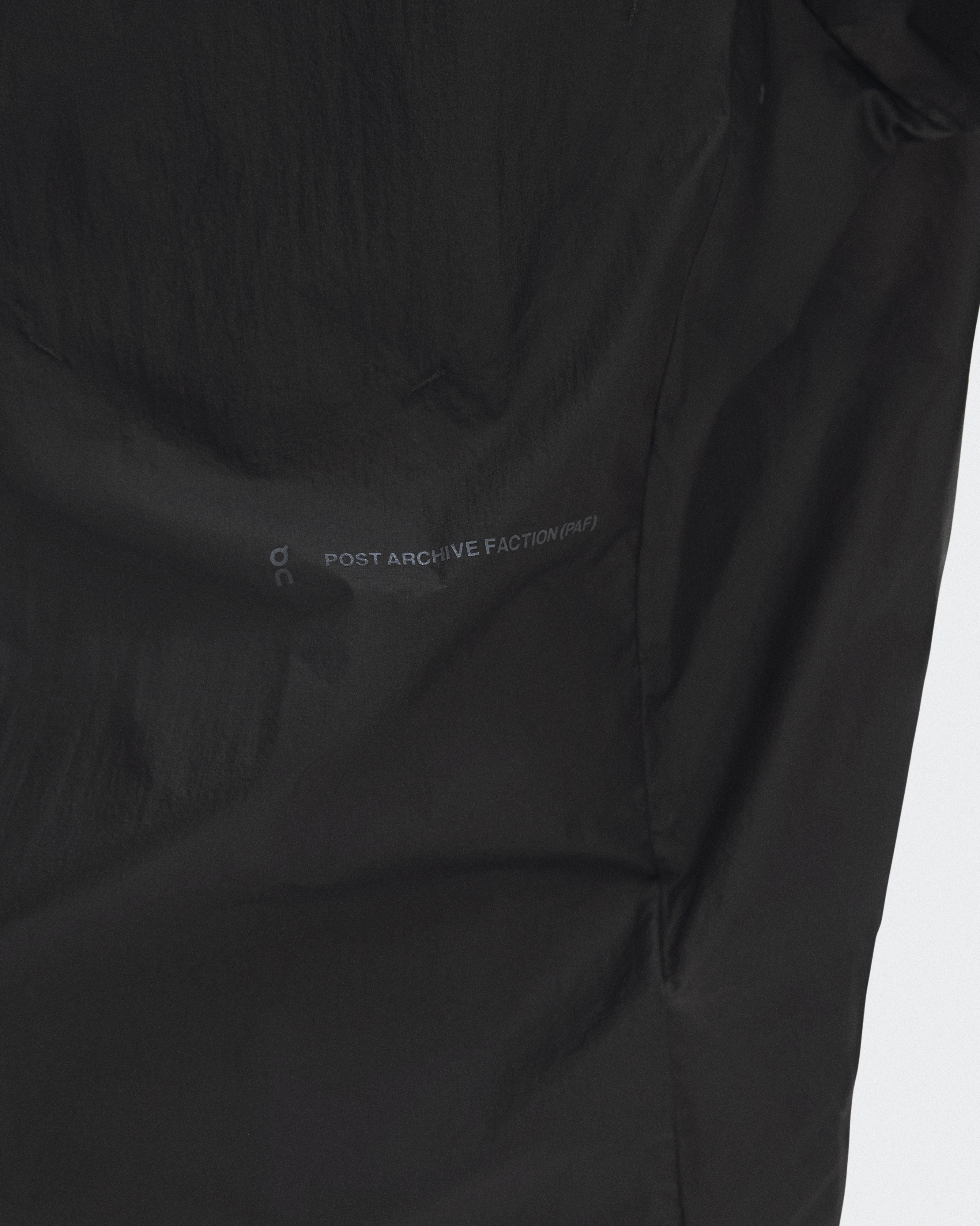 Zero Jacket PAF | Black | On Japan