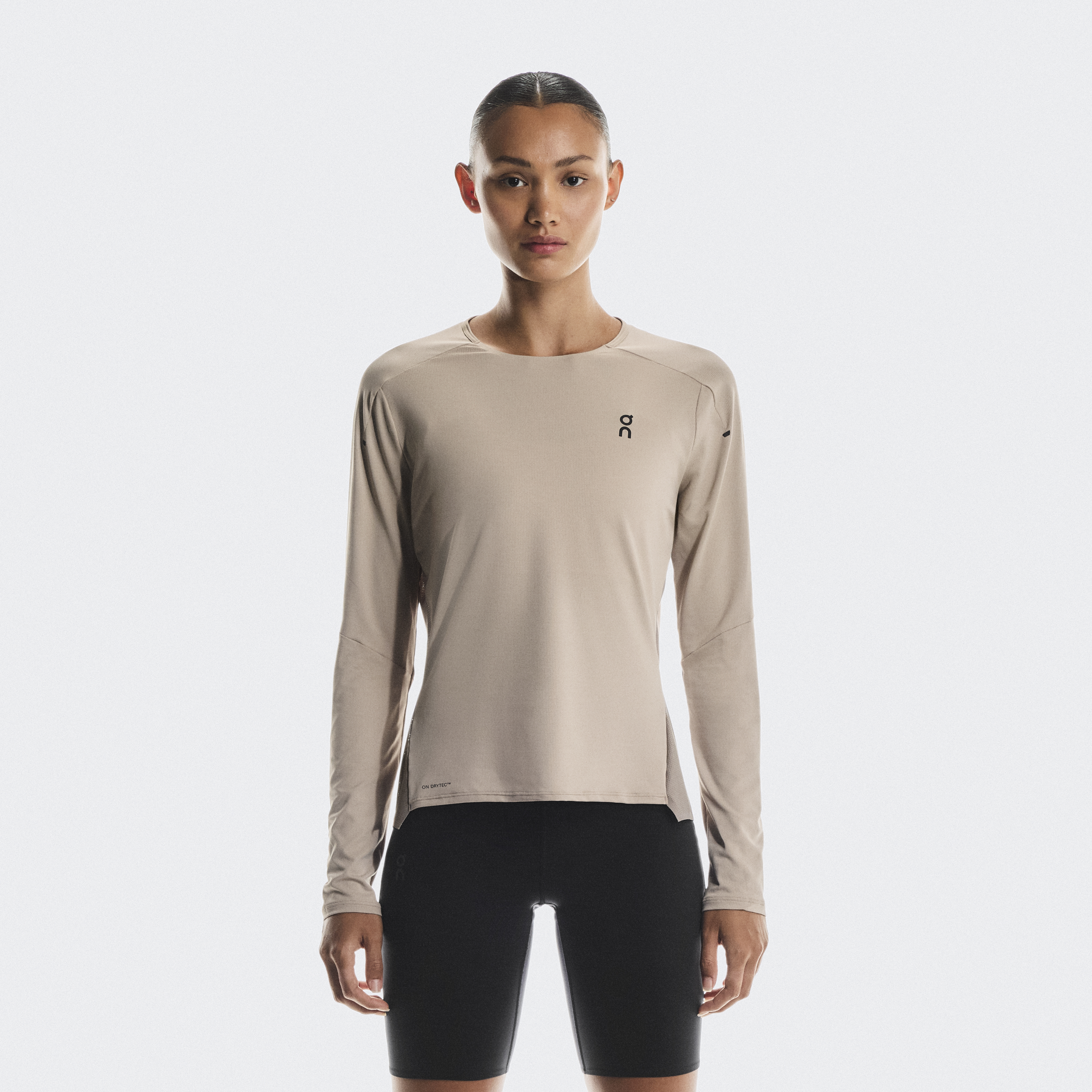 Pace Long-T: Long-Sleeved Running Top | On United Kingdom